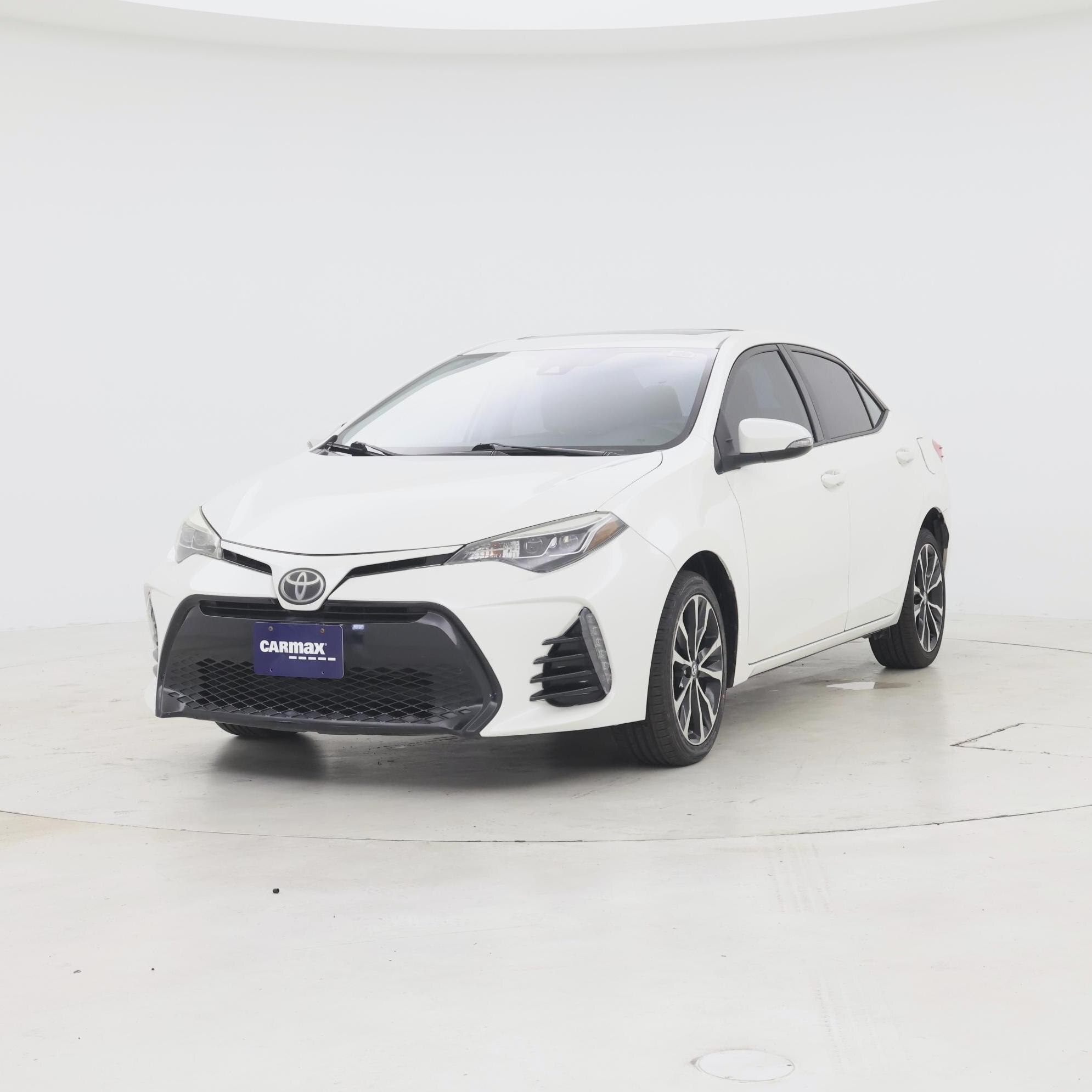 Thumbnail: 2017 Toyota Corolla - 4