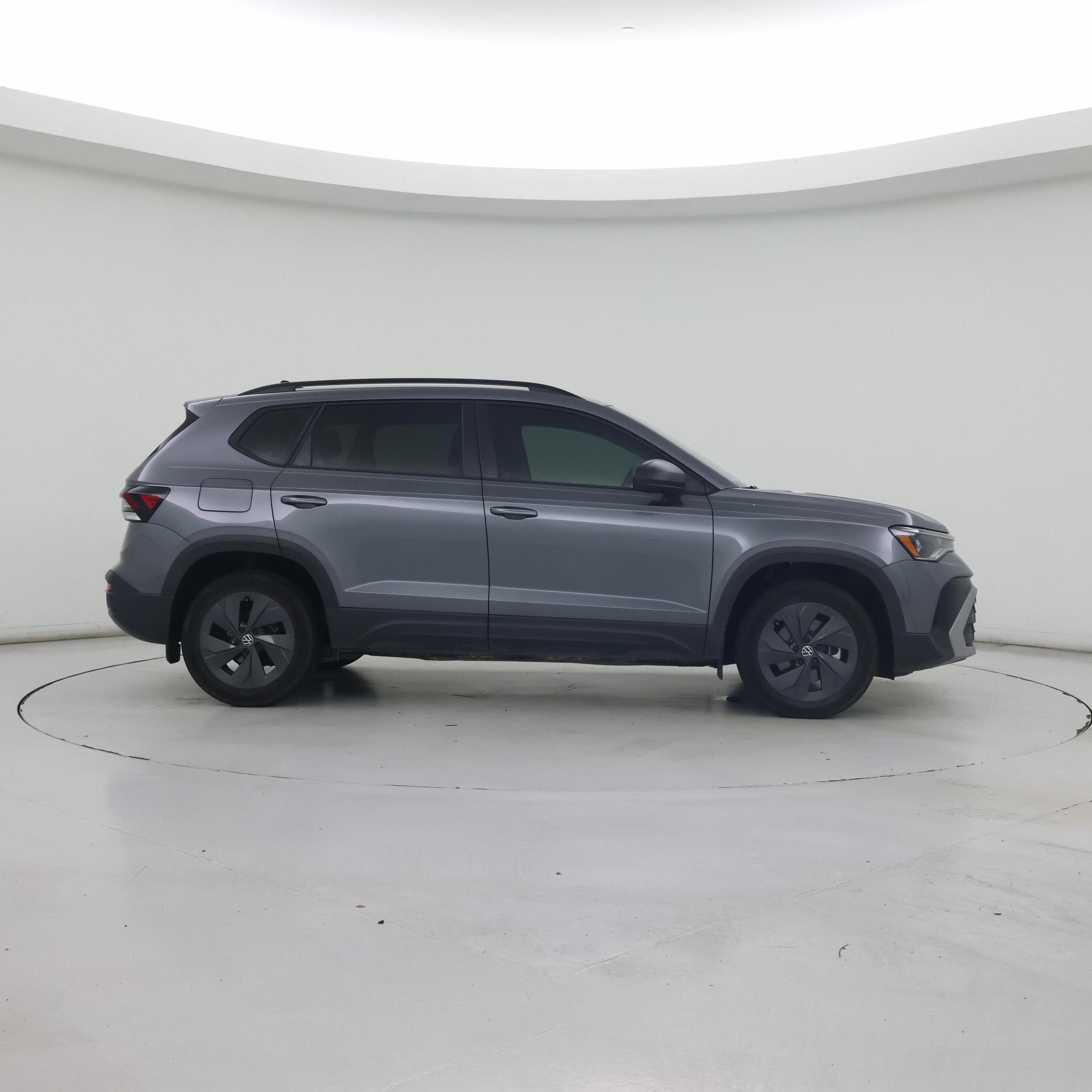 Thumbnail: 2025 Volkswagen Taos - 7