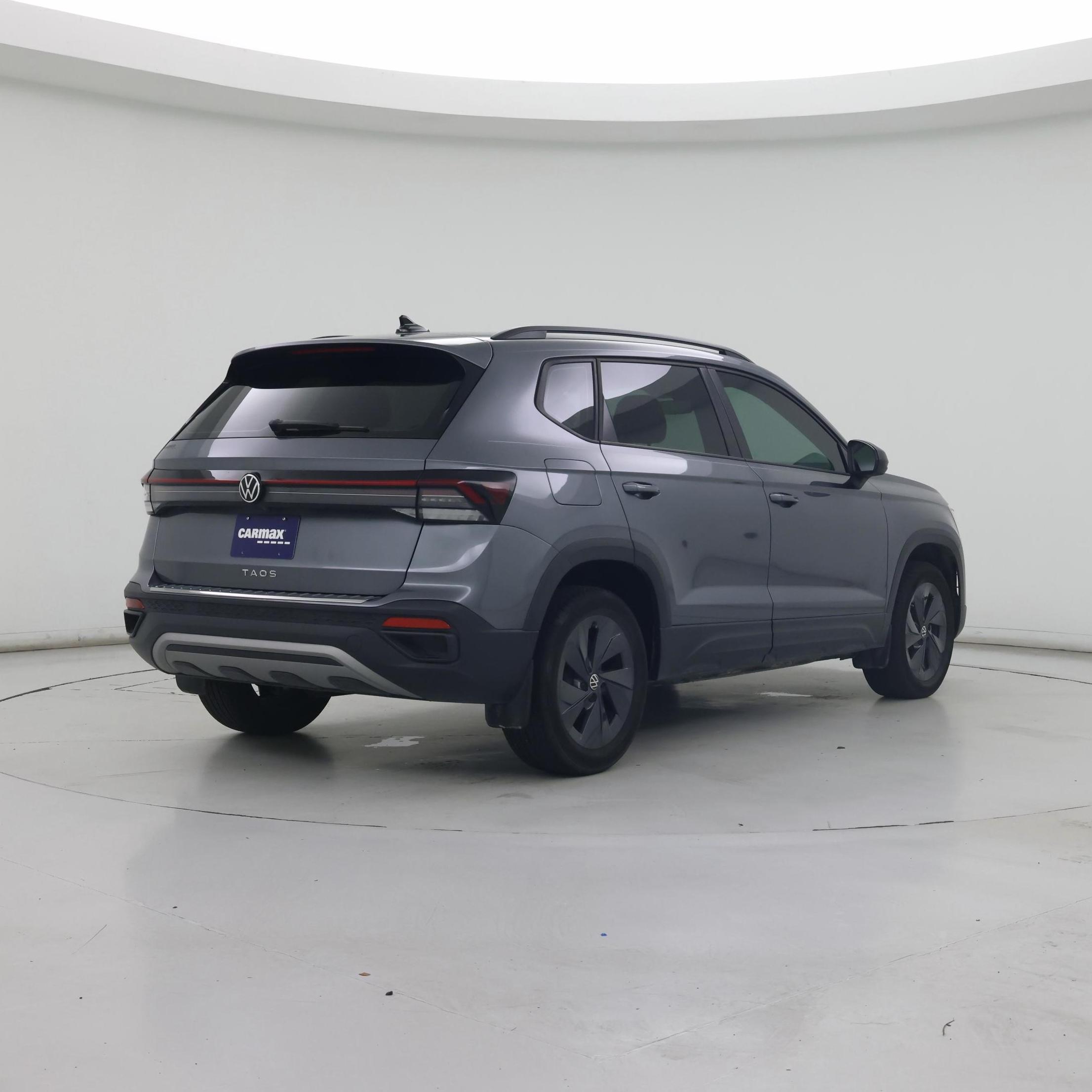 Thumbnail: 2025 Volkswagen Taos - 8
