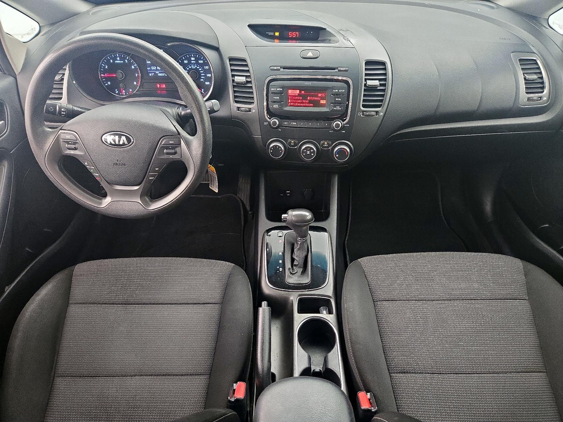 Thumbnail: 2017 Kia Forte - 9