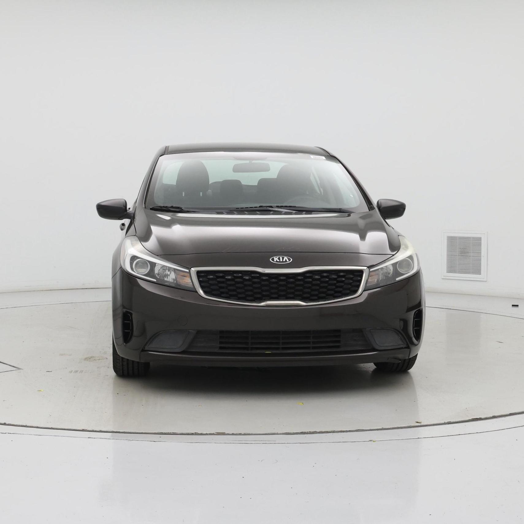 Thumbnail: 2017 Kia Forte - 5