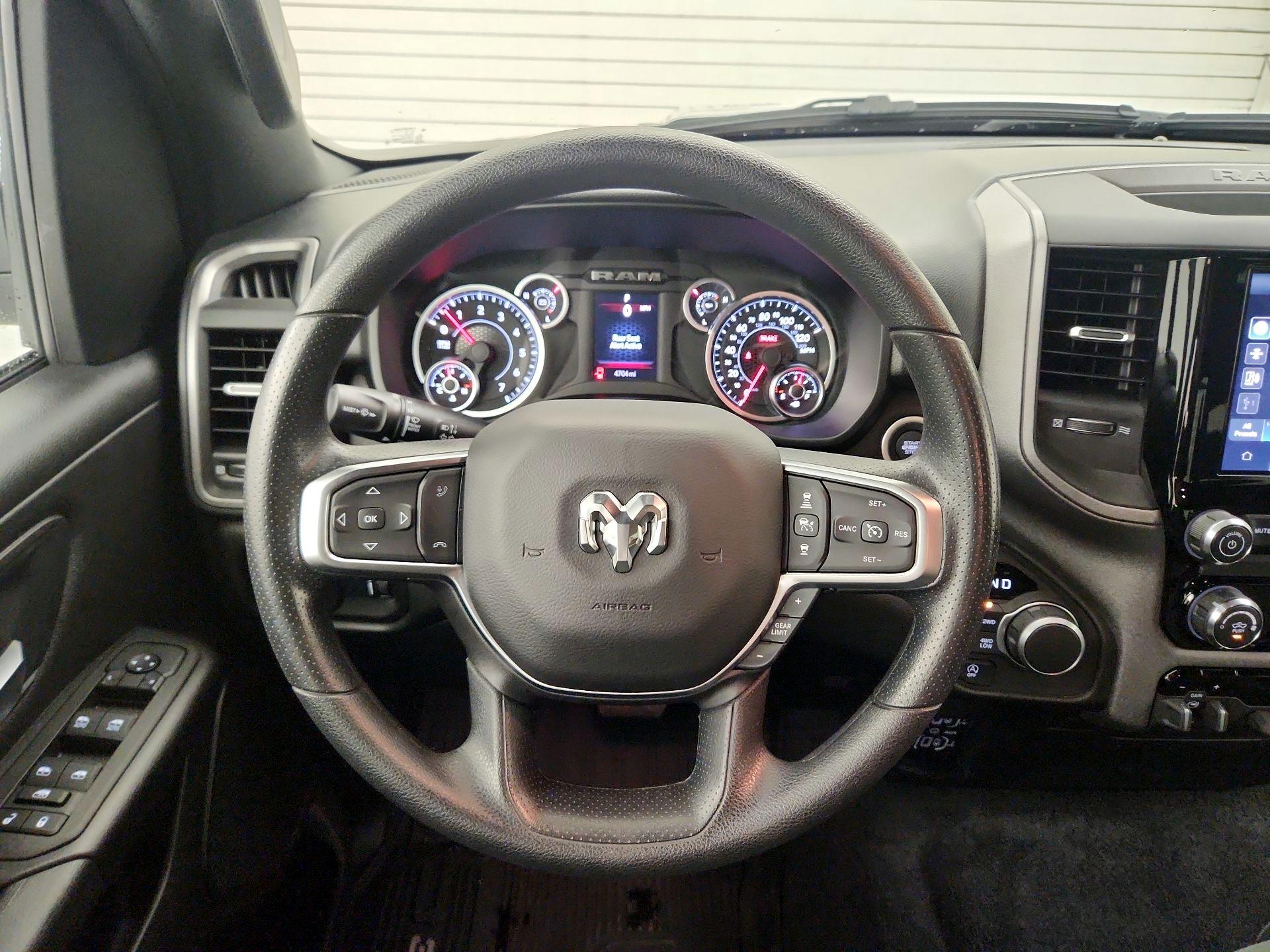Thumbnail: 2025 RAM 1500 - 10