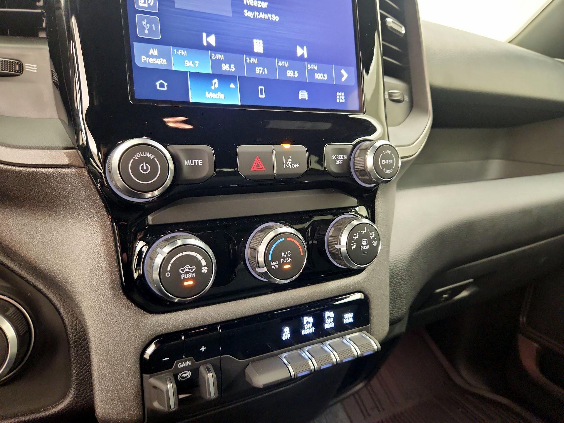 Thumbnail: 2025 RAM 1500 - 16
