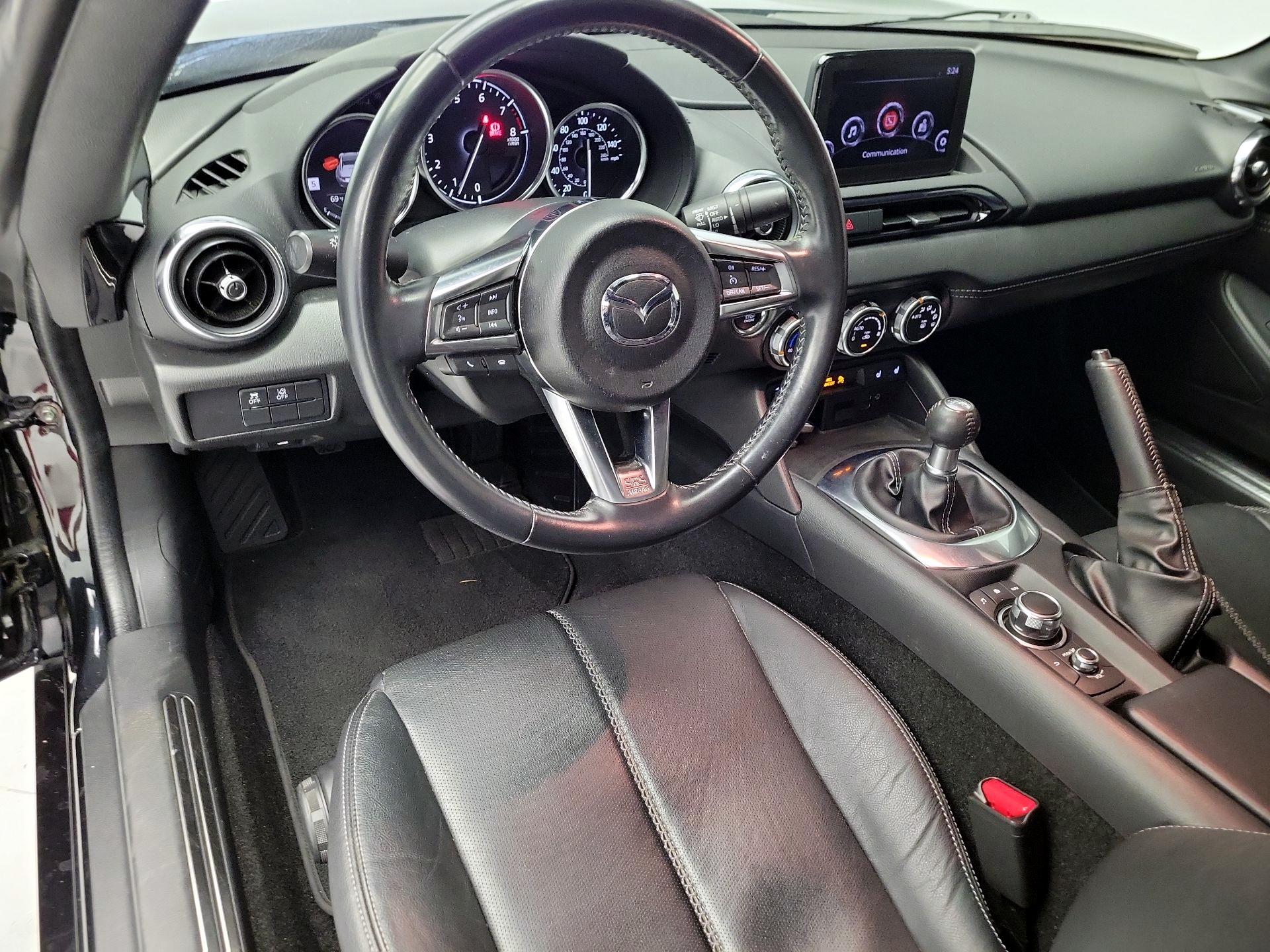 Thumbnail: 2020 Mazda MX-5 Miata - 9