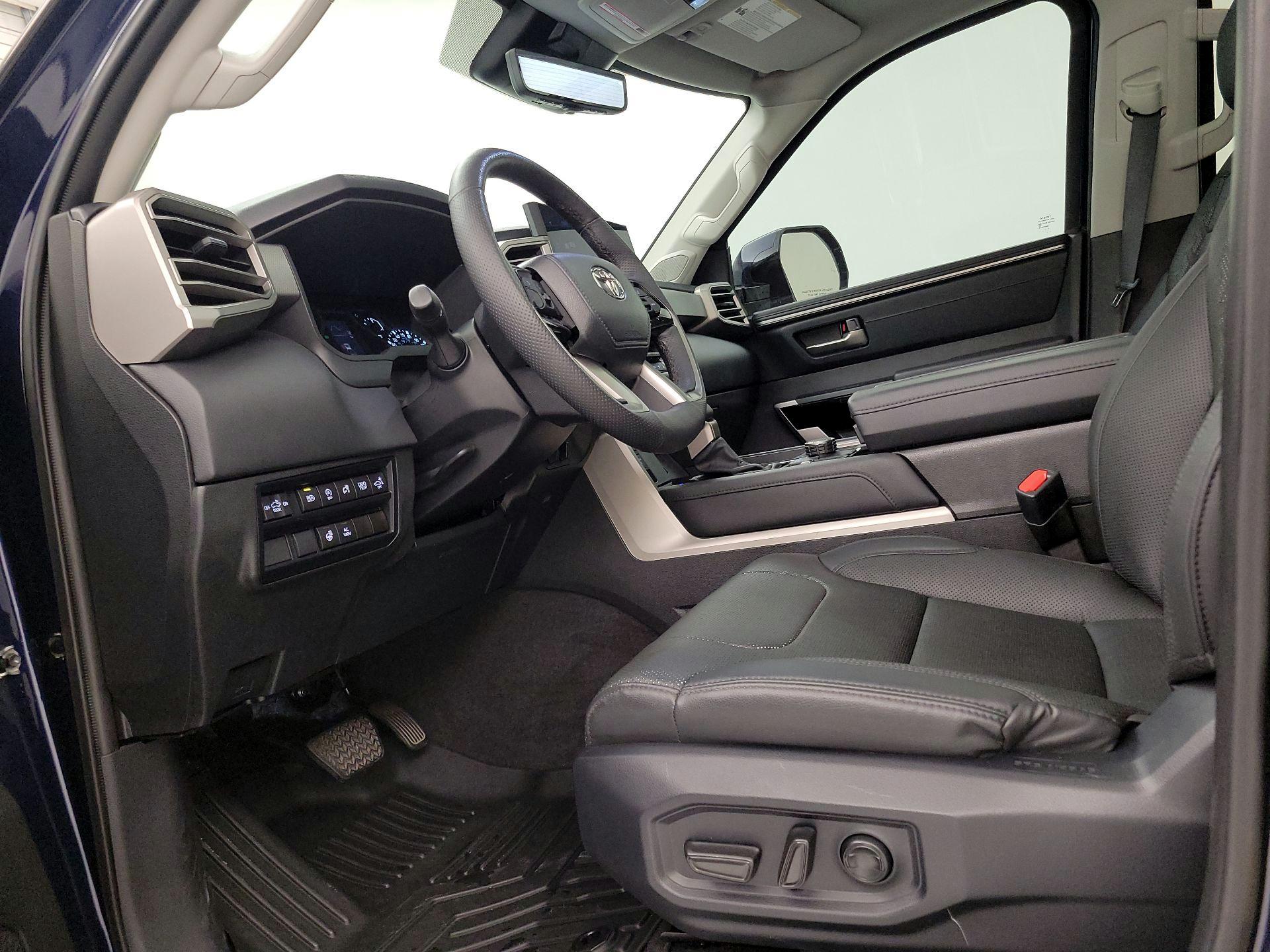 Thumbnail: 2023 Toyota Tundra - 11