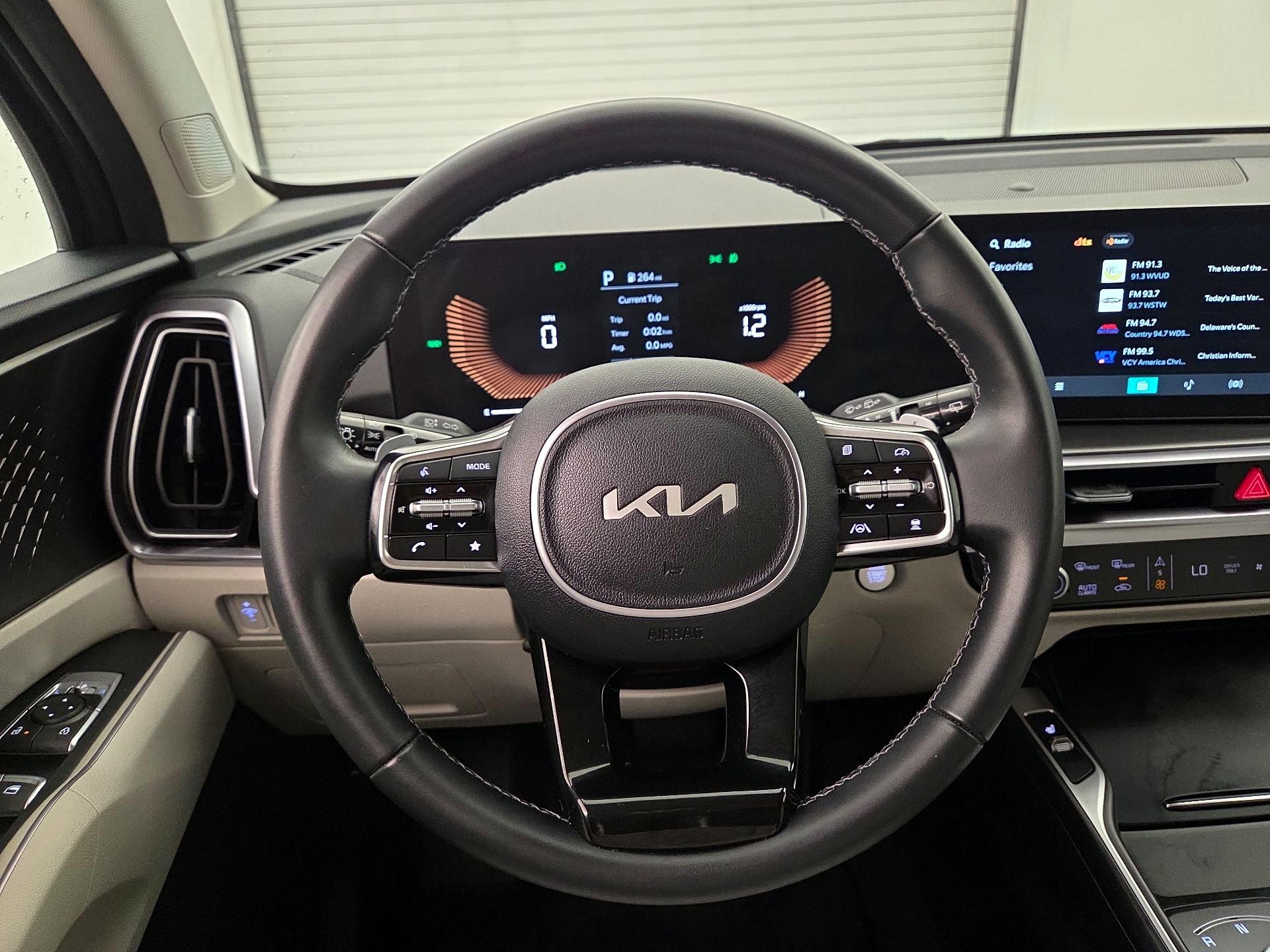 Thumbnail: 2025 Kia Sorento - 10