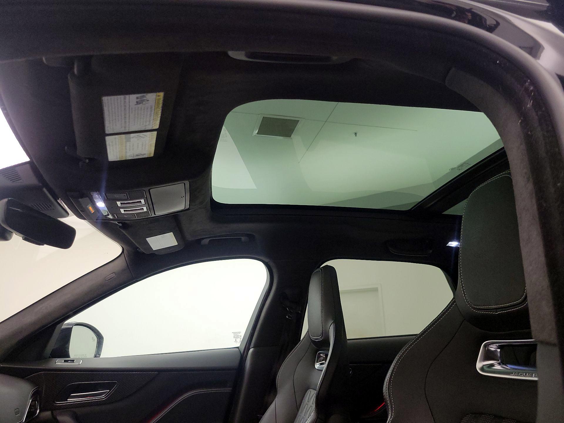 Thumbnail: 2020 Jaguar F-Pace - 20