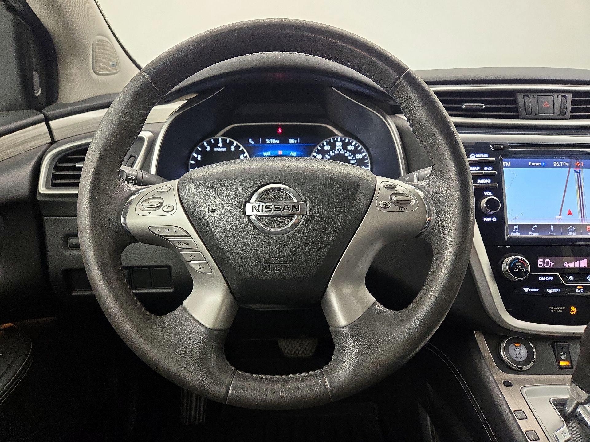 Thumbnail: 2016 Nissan Murano - 10