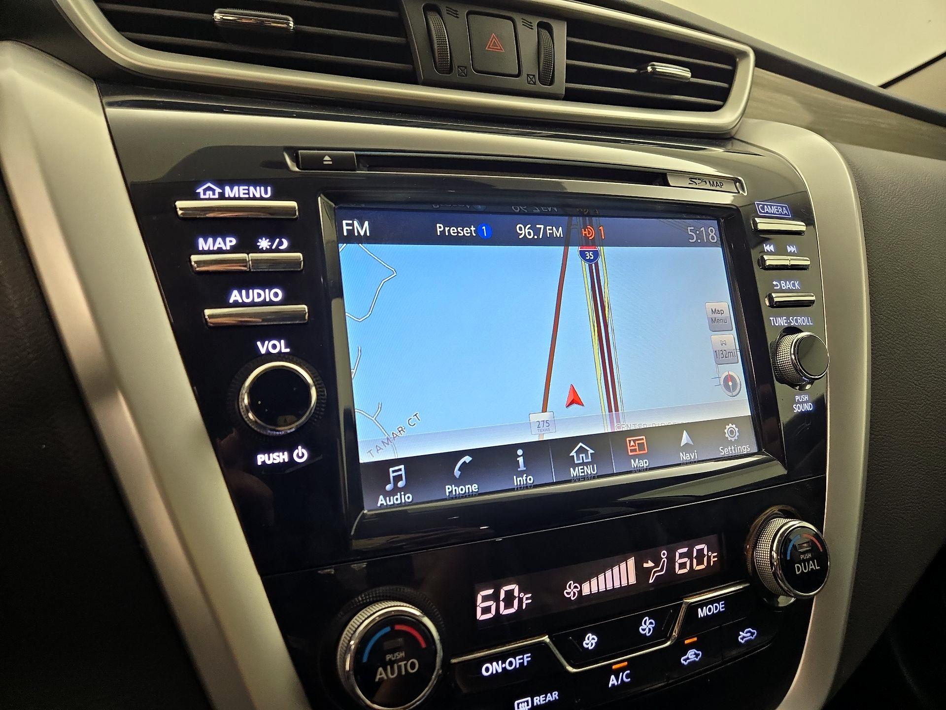 Thumbnail: 2016 Nissan Murano - 14