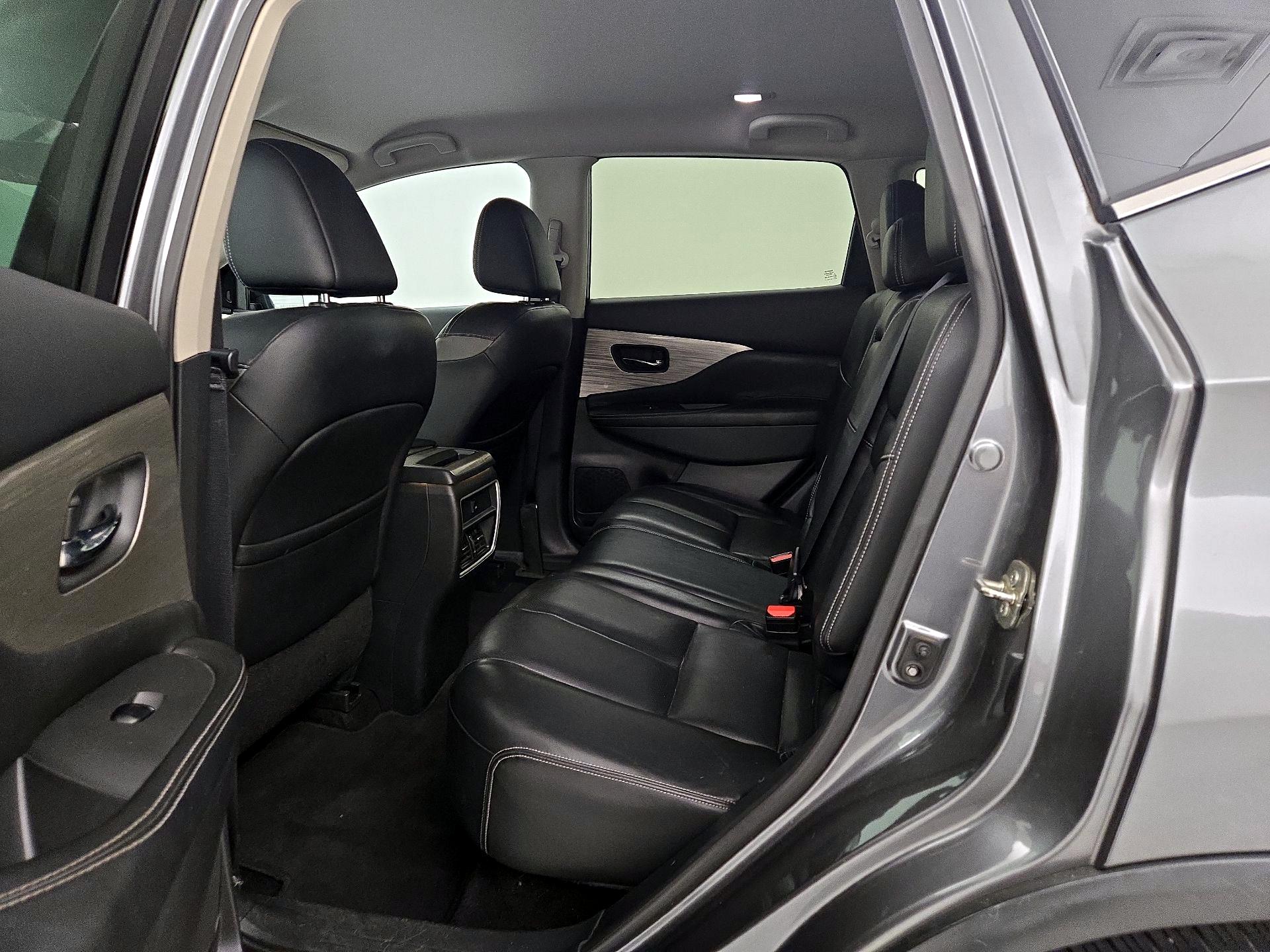 Thumbnail: 2016 Nissan Murano - 20