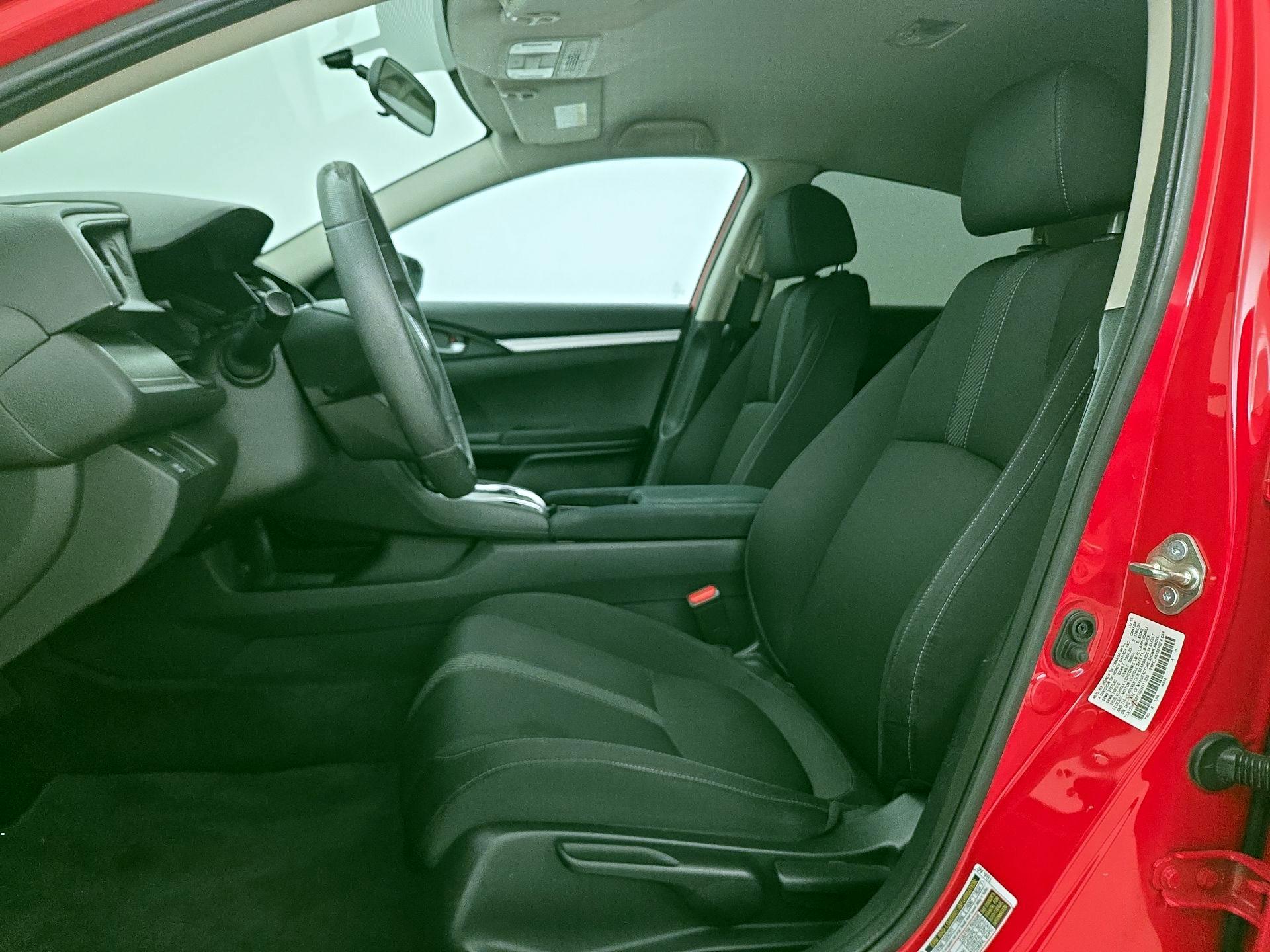 Thumbnail: 2016 Honda Civic - 11
