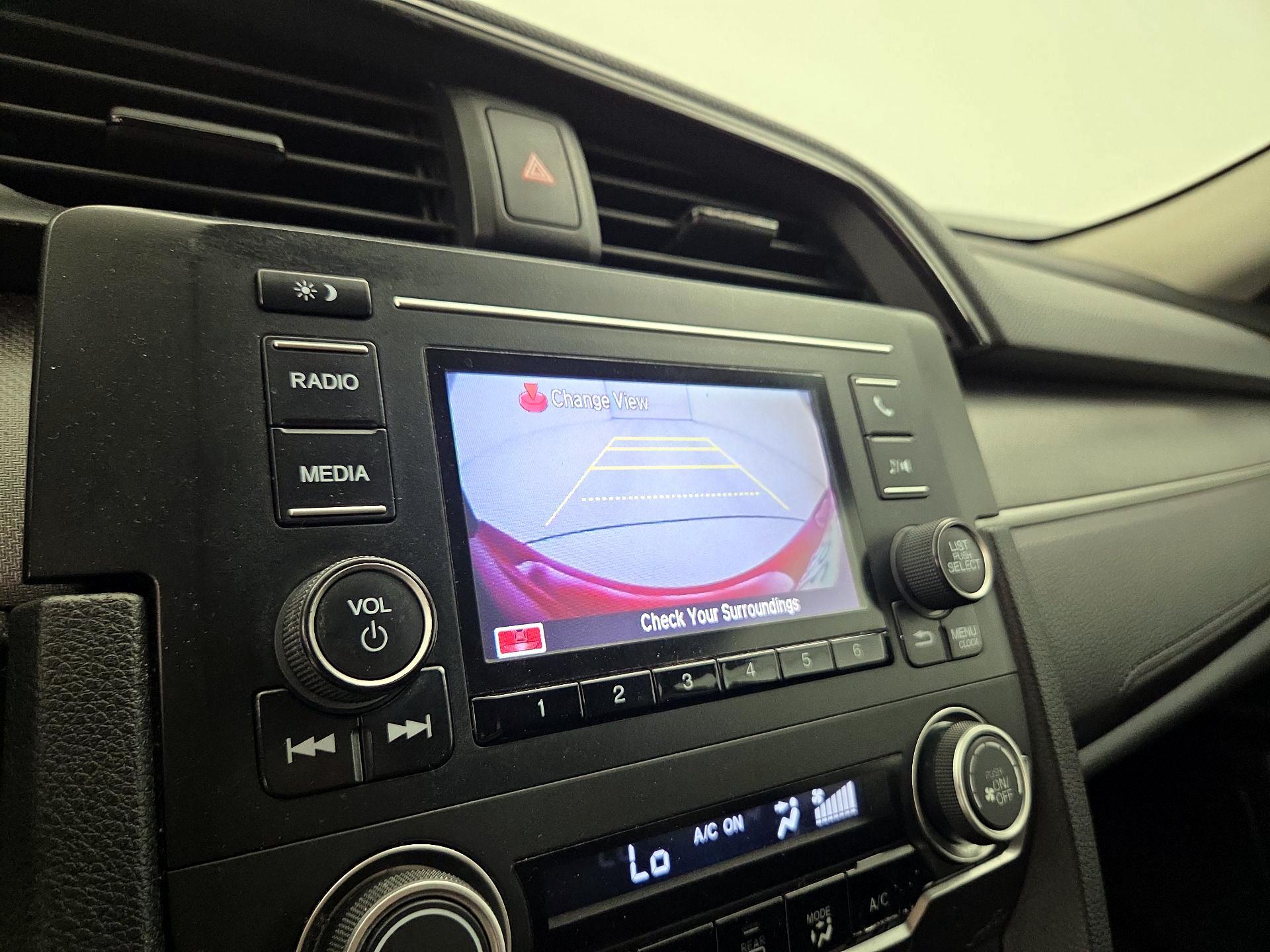 Thumbnail: 2016 Honda Civic - 14