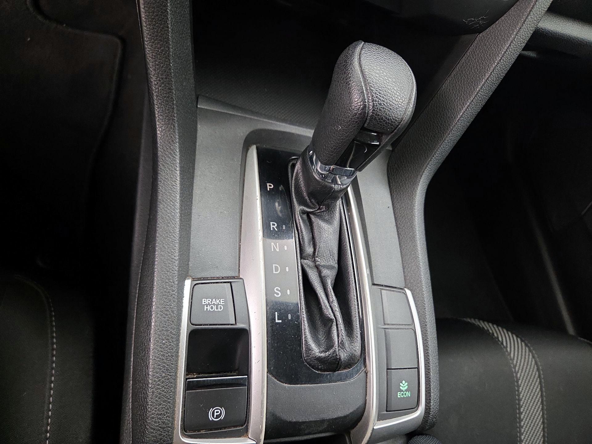 Thumbnail: 2016 Honda Civic - 17