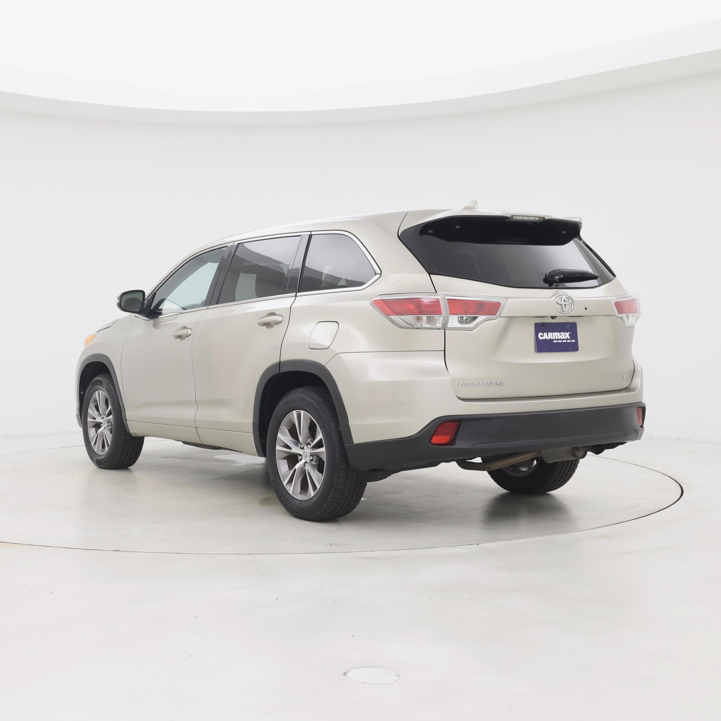 Thumbnail: 2014 Toyota Highlander - 2
