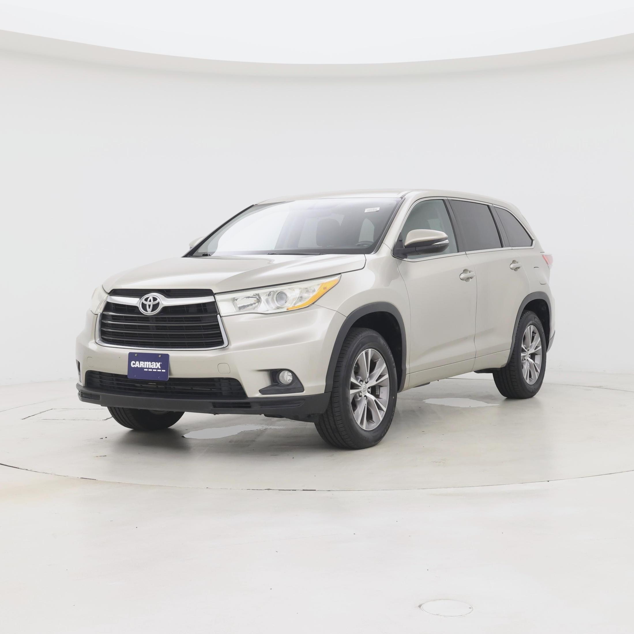 Thumbnail: 2014 Toyota Highlander - 4