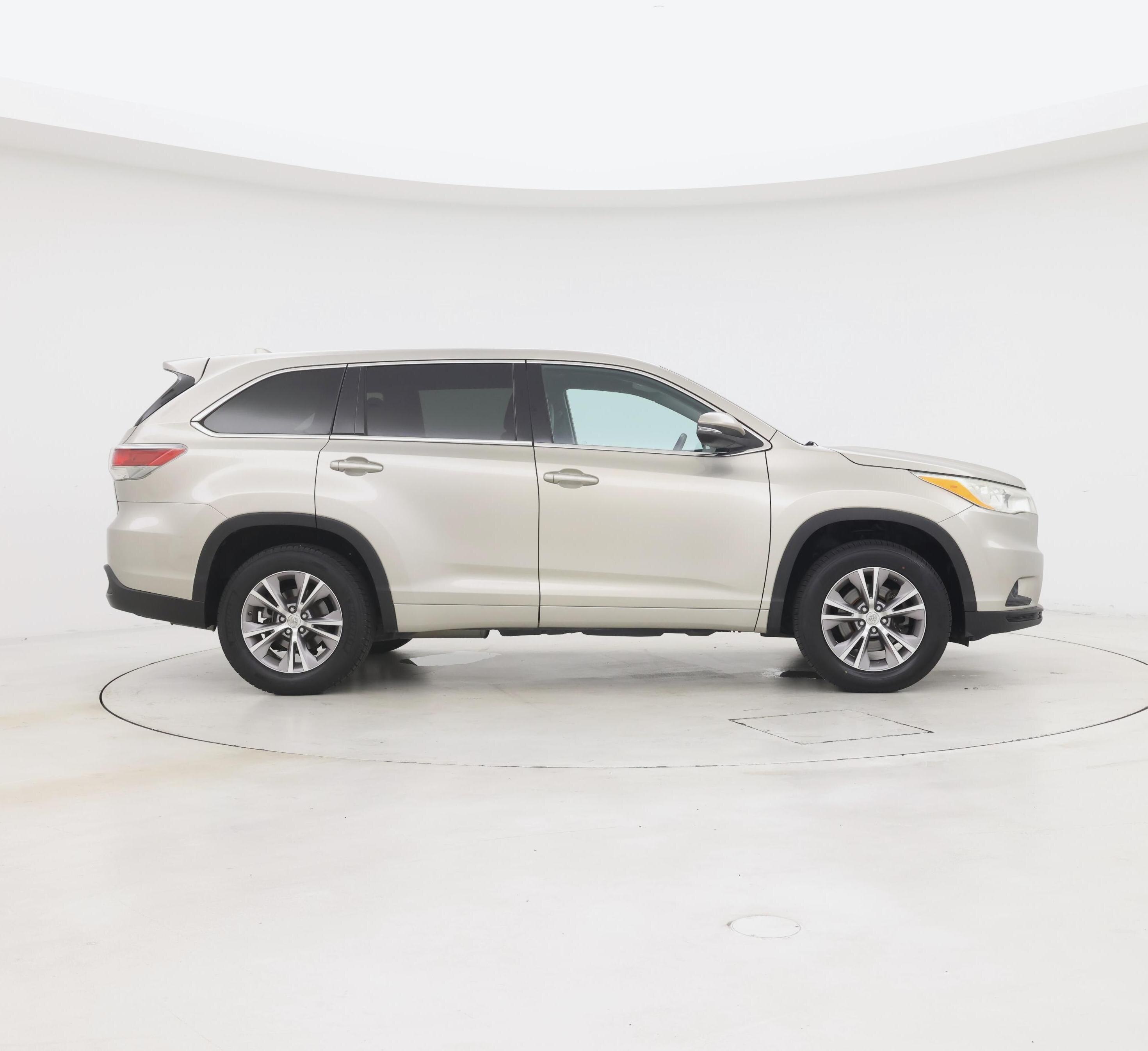 Thumbnail: 2014 Toyota Highlander - 7
