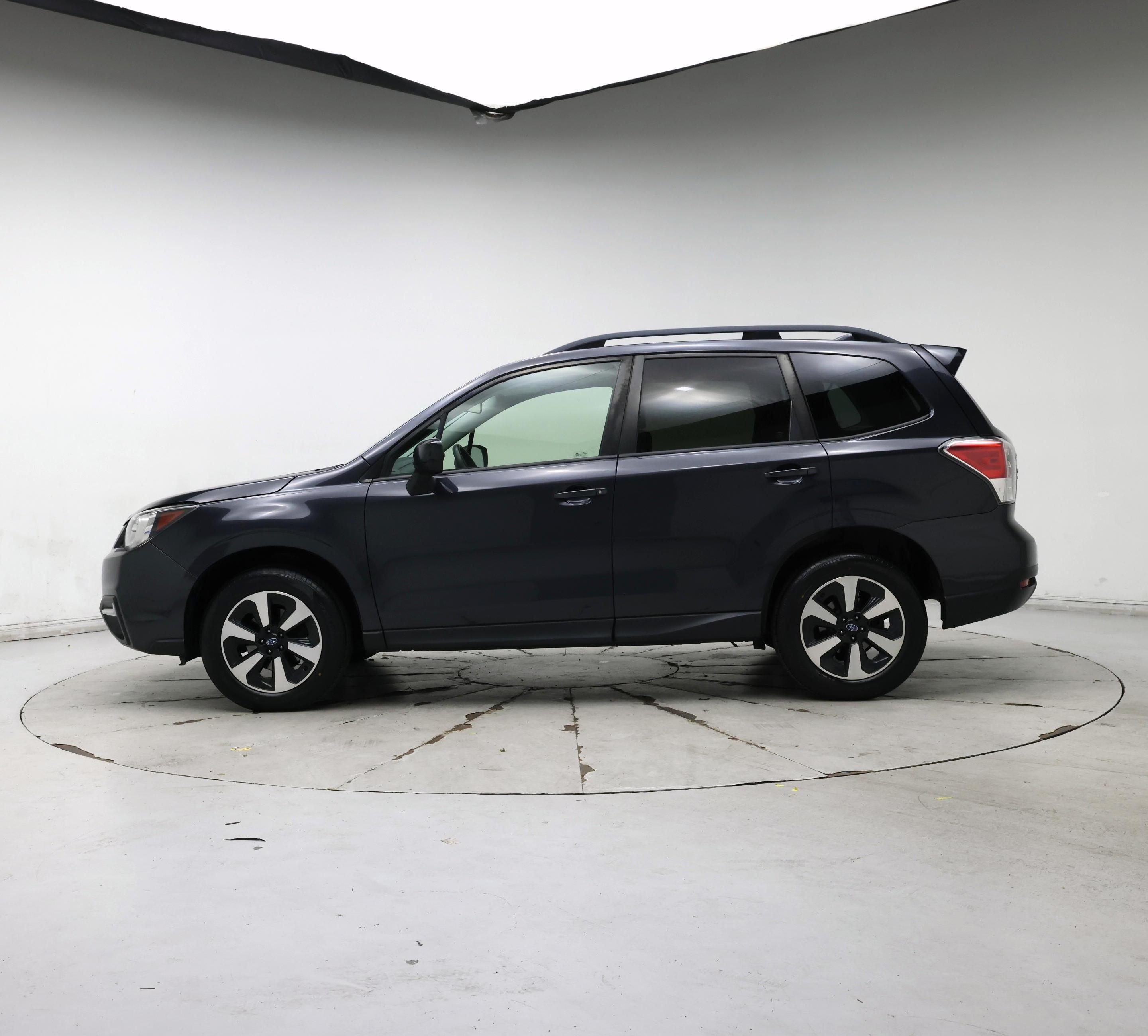Thumbnail: 2017 Subaru Forester - 3