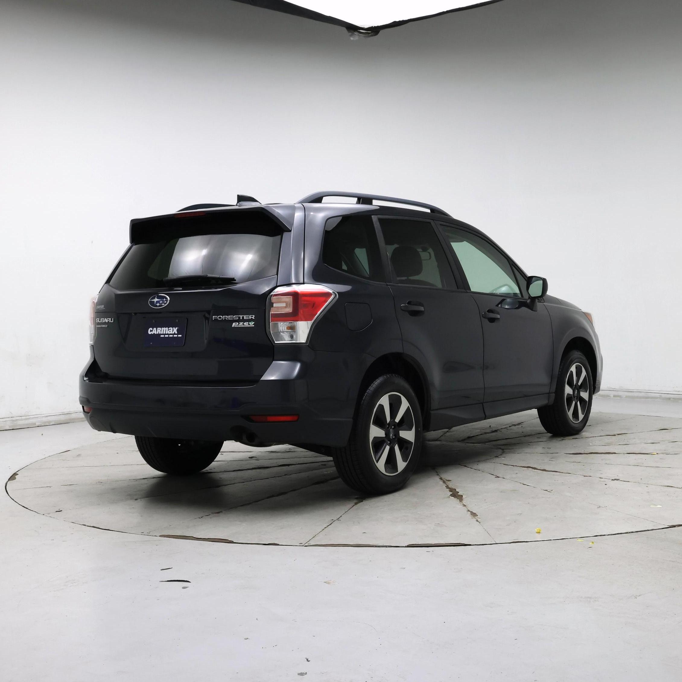 Thumbnail: 2017 Subaru Forester - 8