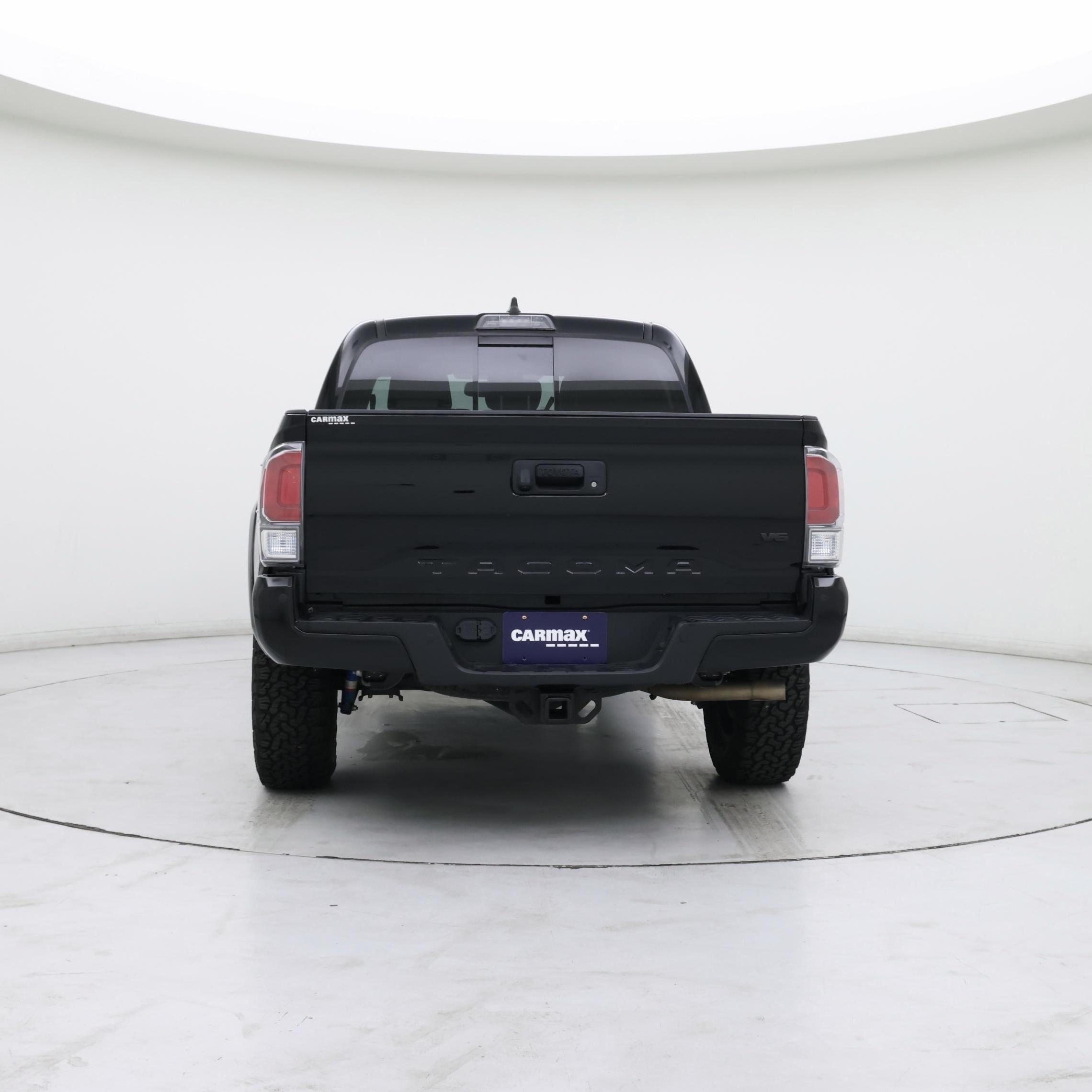 Thumbnail: 2023 Toyota Tacoma - 6