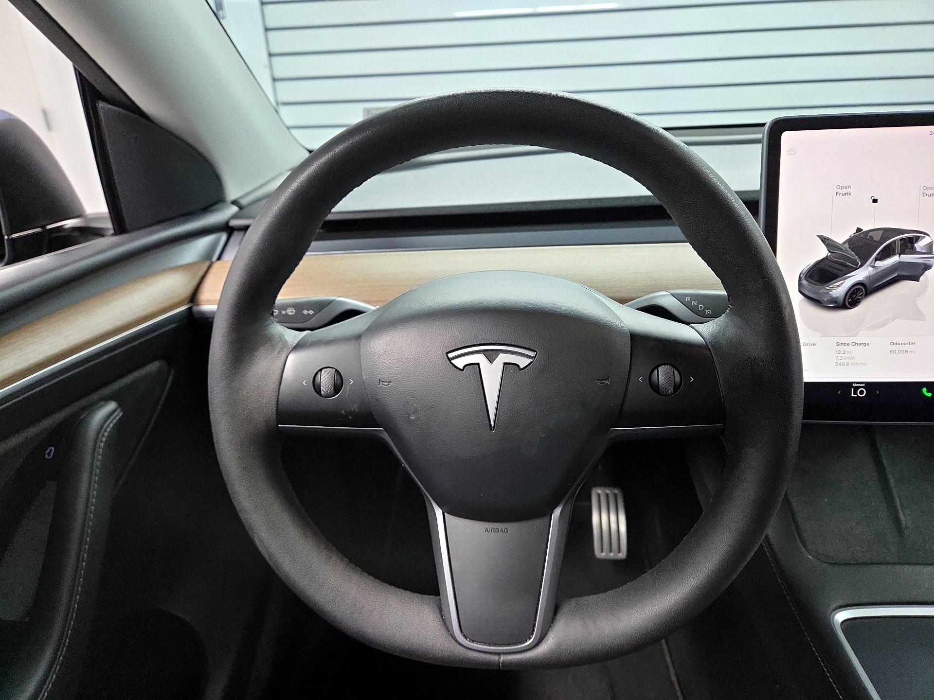 Thumbnail: 2022 Tesla Model Y - 10