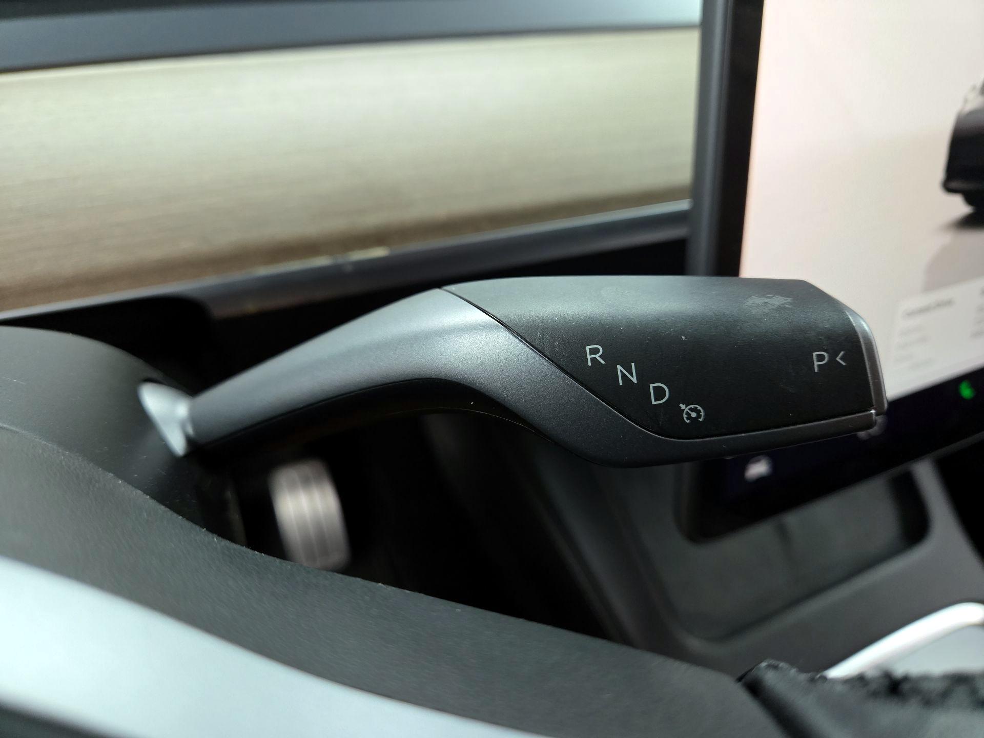 Thumbnail: 2022 Tesla Model Y - 17