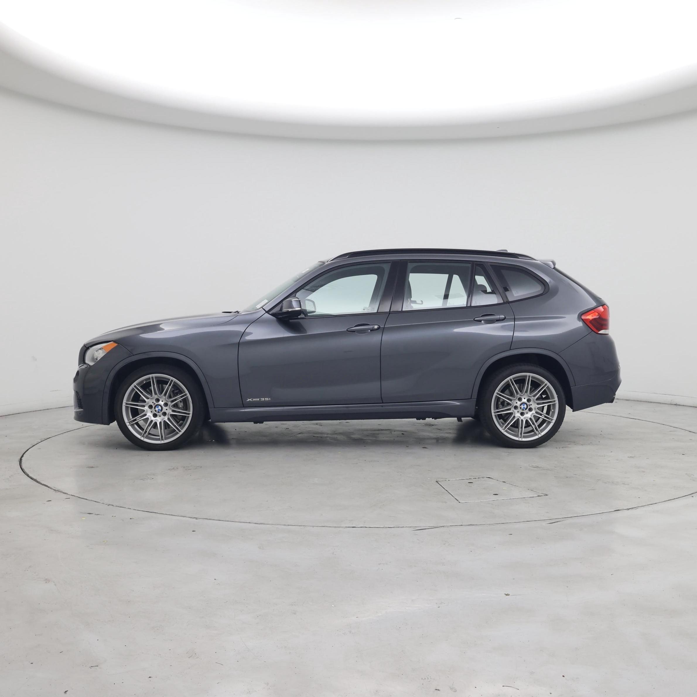 Thumbnail: 2015 BMW X1 - 3