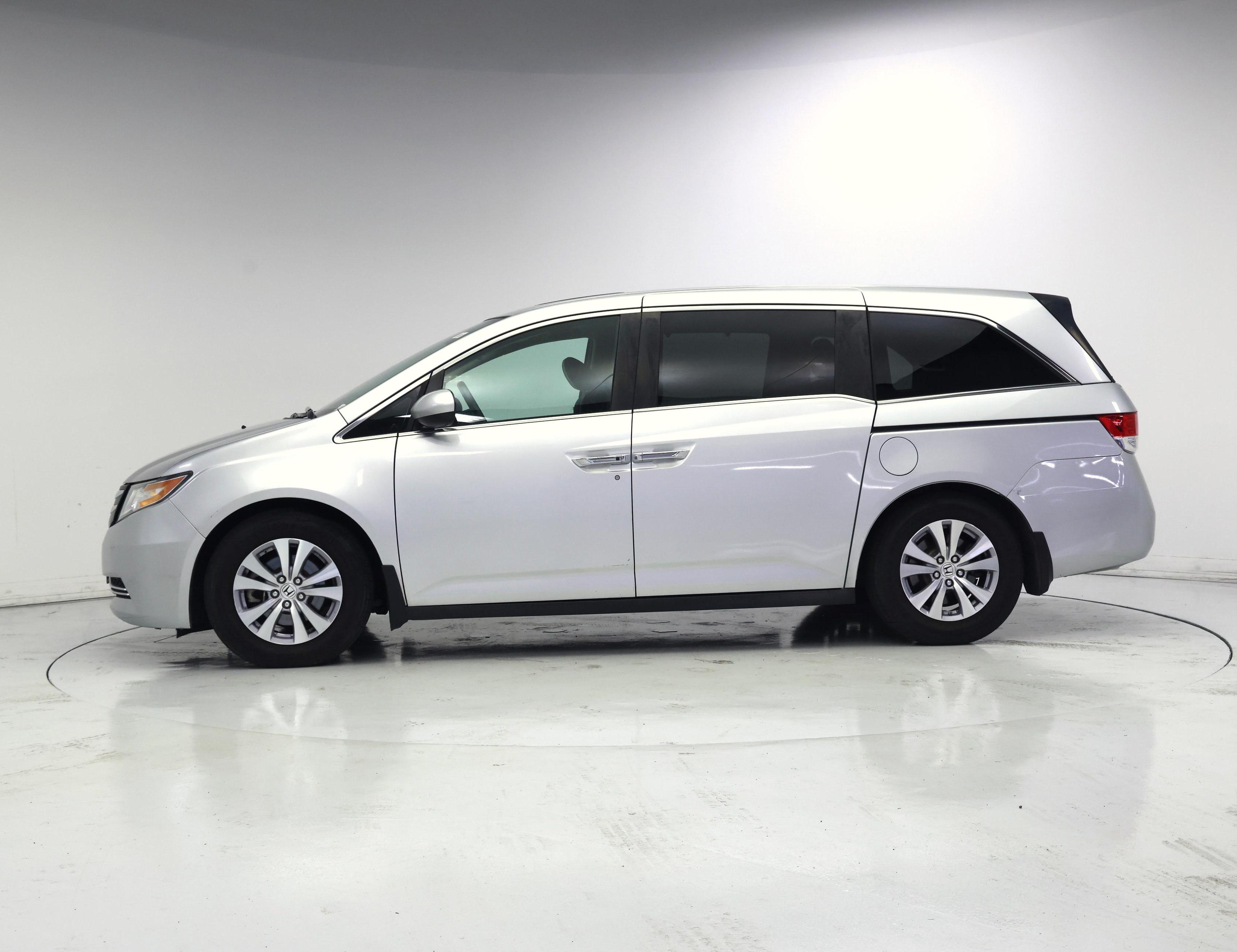 Thumbnail: 2014 Honda Odyssey - 3