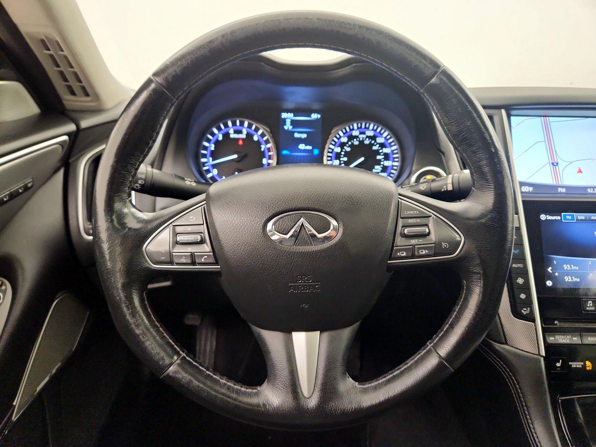 Thumbnail: 2017 INFINITI Q50 - 10
