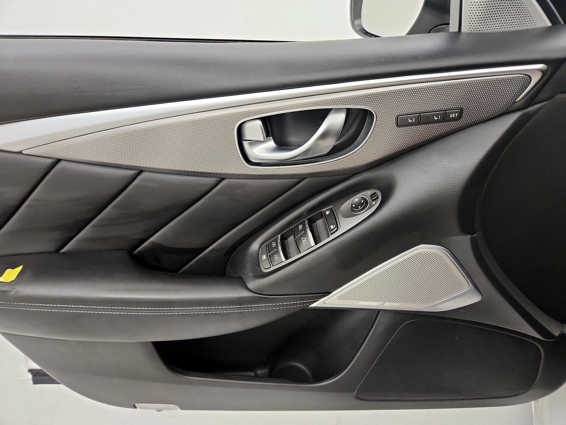 Thumbnail: 2017 INFINITI Q50 - 12