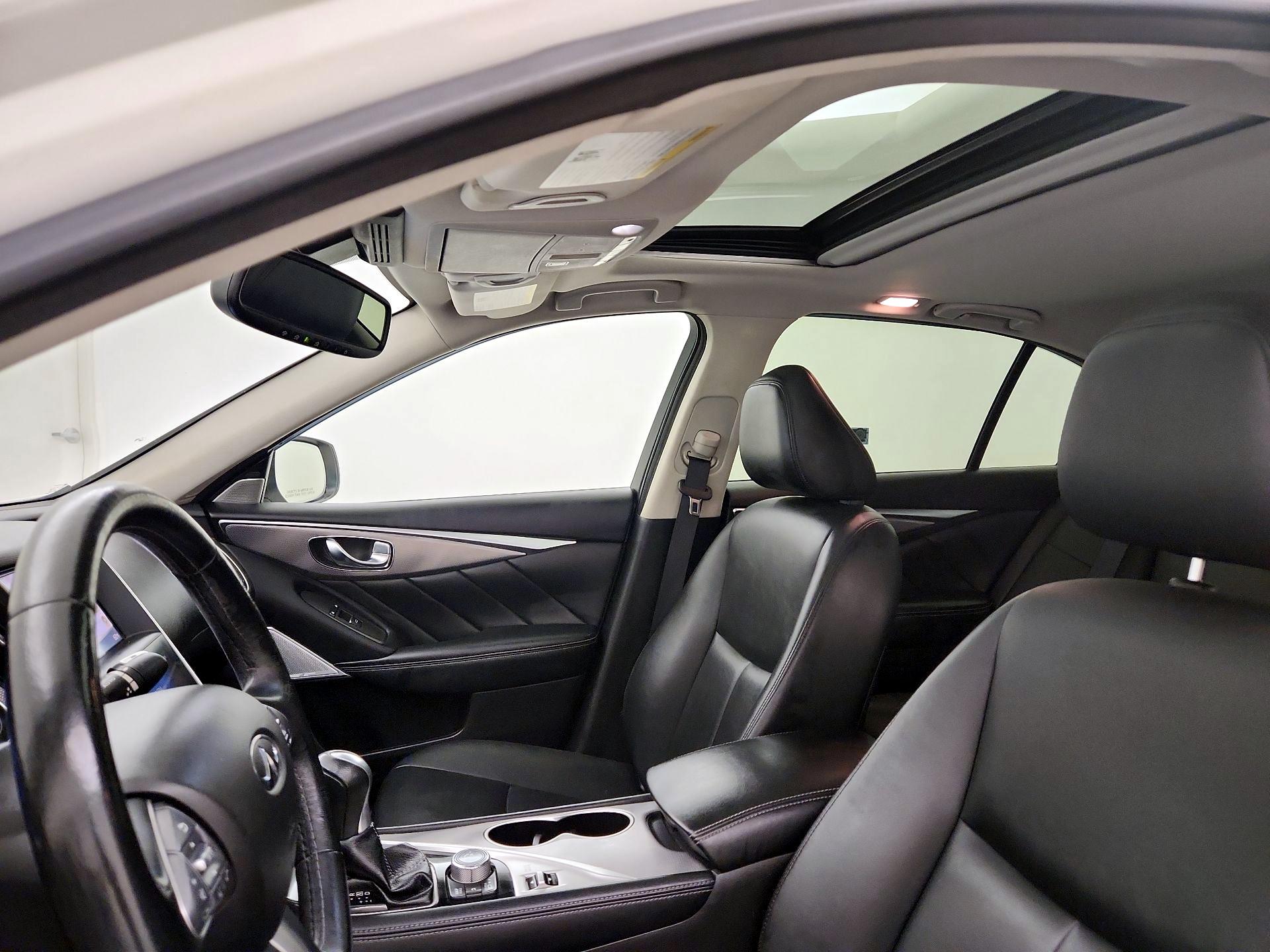 Thumbnail: 2017 INFINITI Q50 - 20