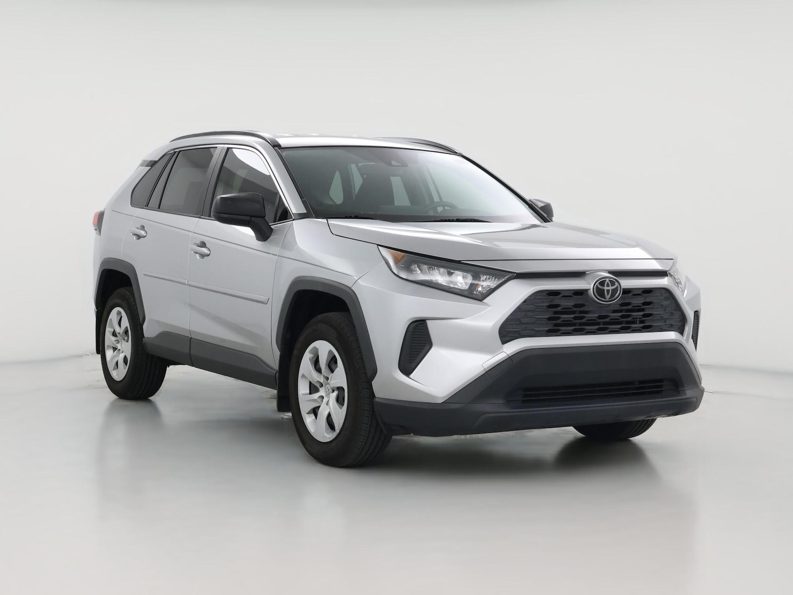 2019 Toyota RAV4 LE - Photo 1
