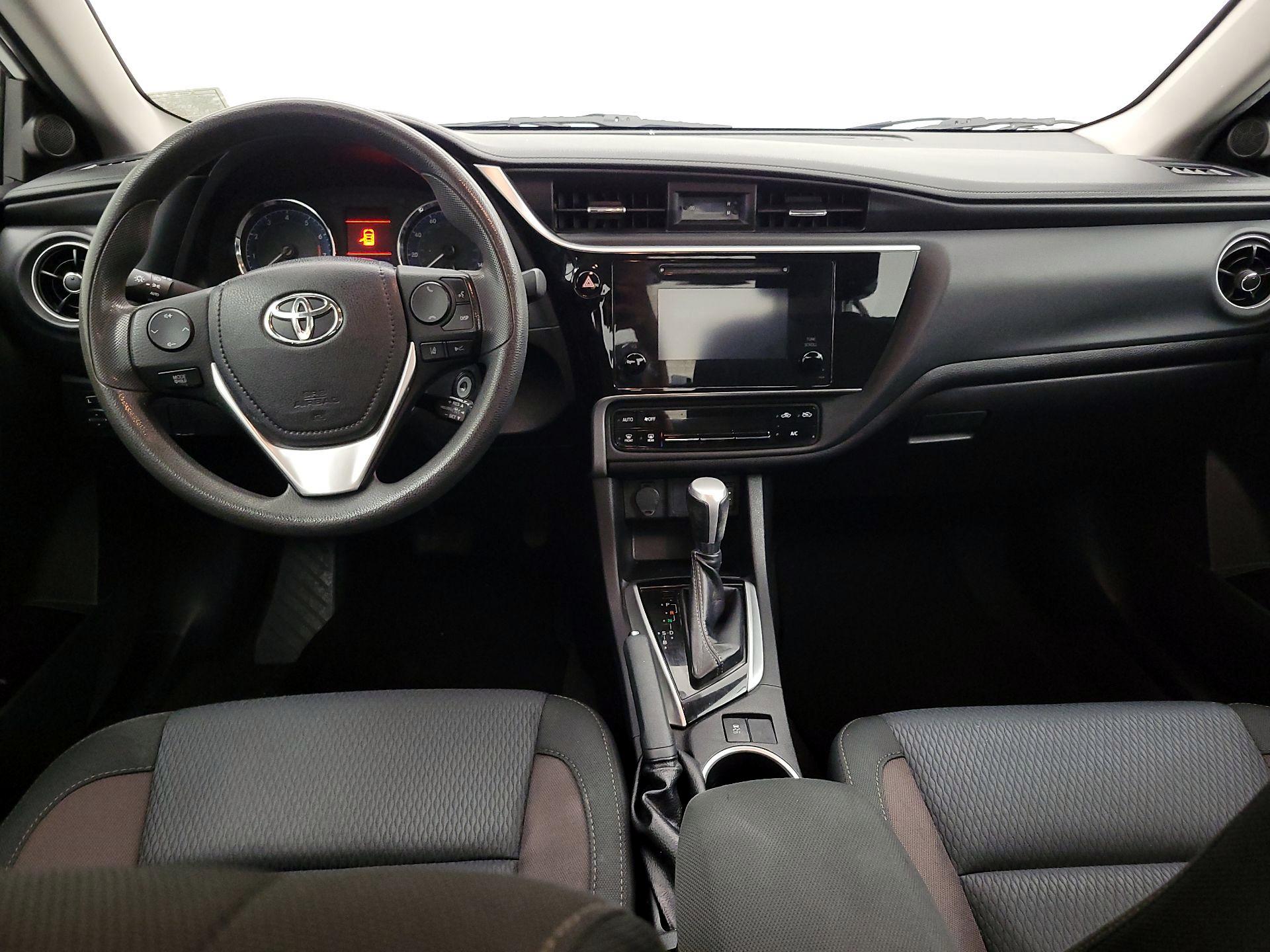 Thumbnail: 2019 Toyota Corolla - 9