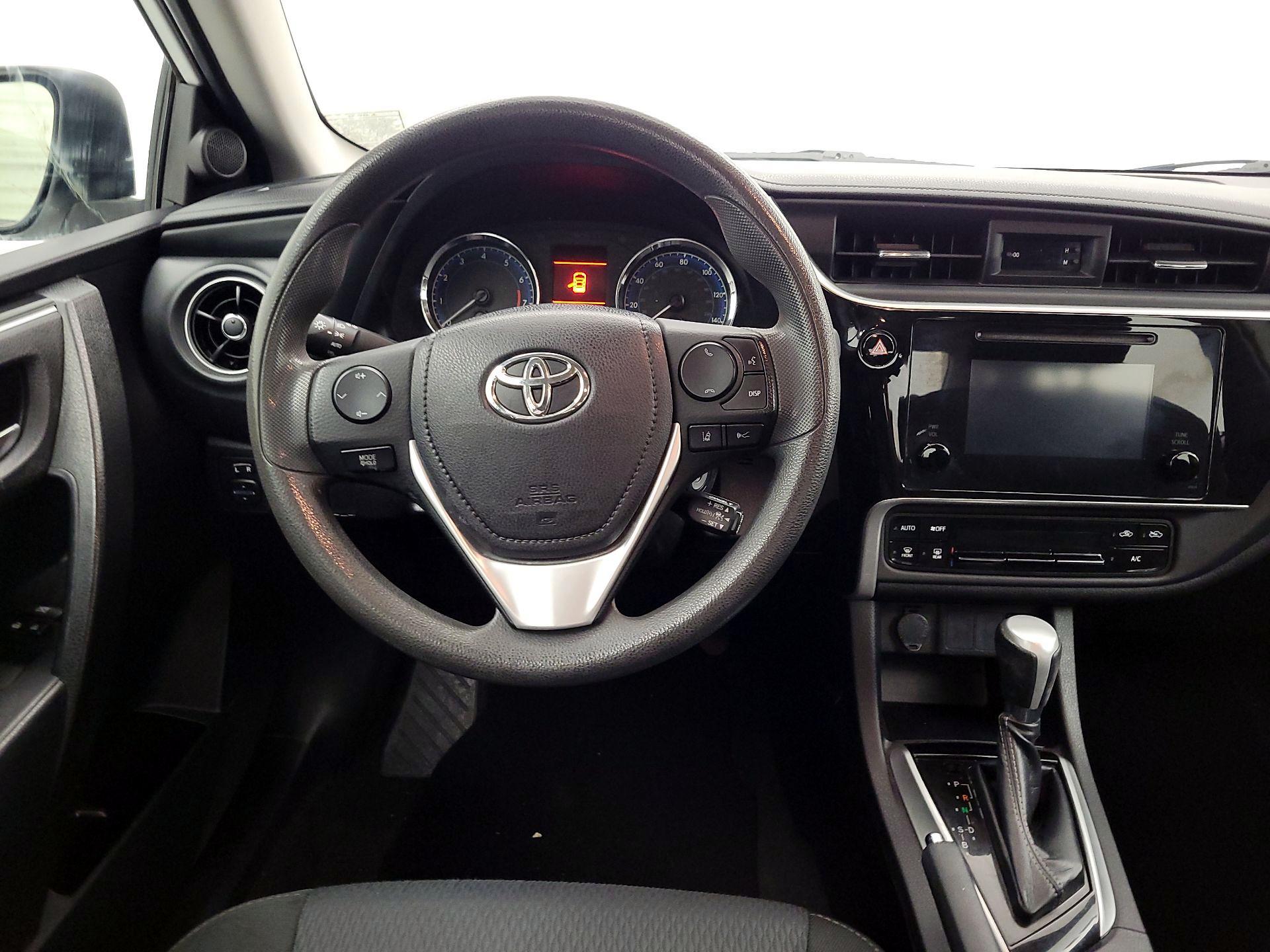 Thumbnail: 2019 Toyota Corolla - 10