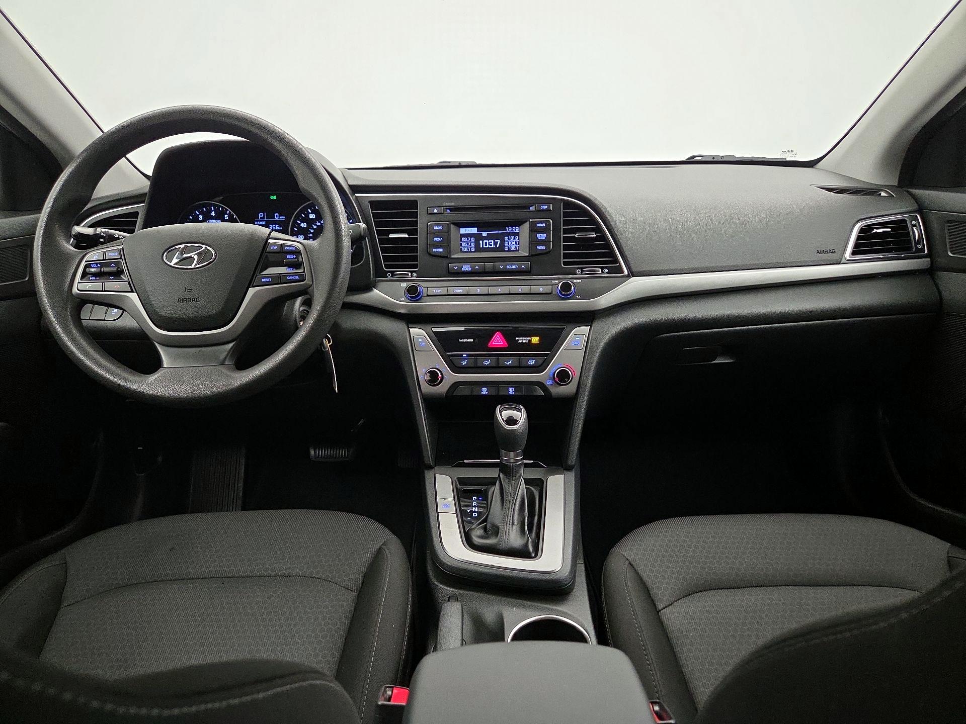 Thumbnail: 2018 Hyundai Elantra - 9