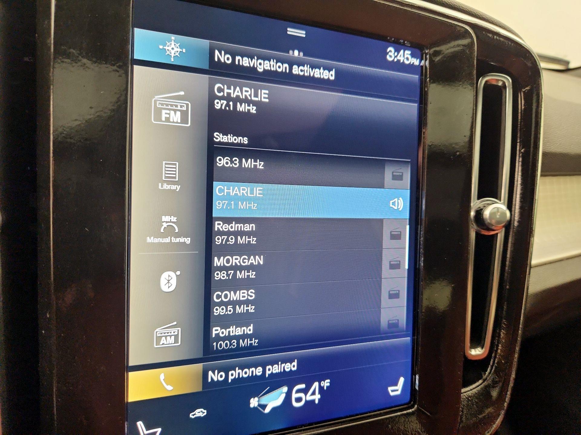 Thumbnail: 2020 Volvo XC40 - 15