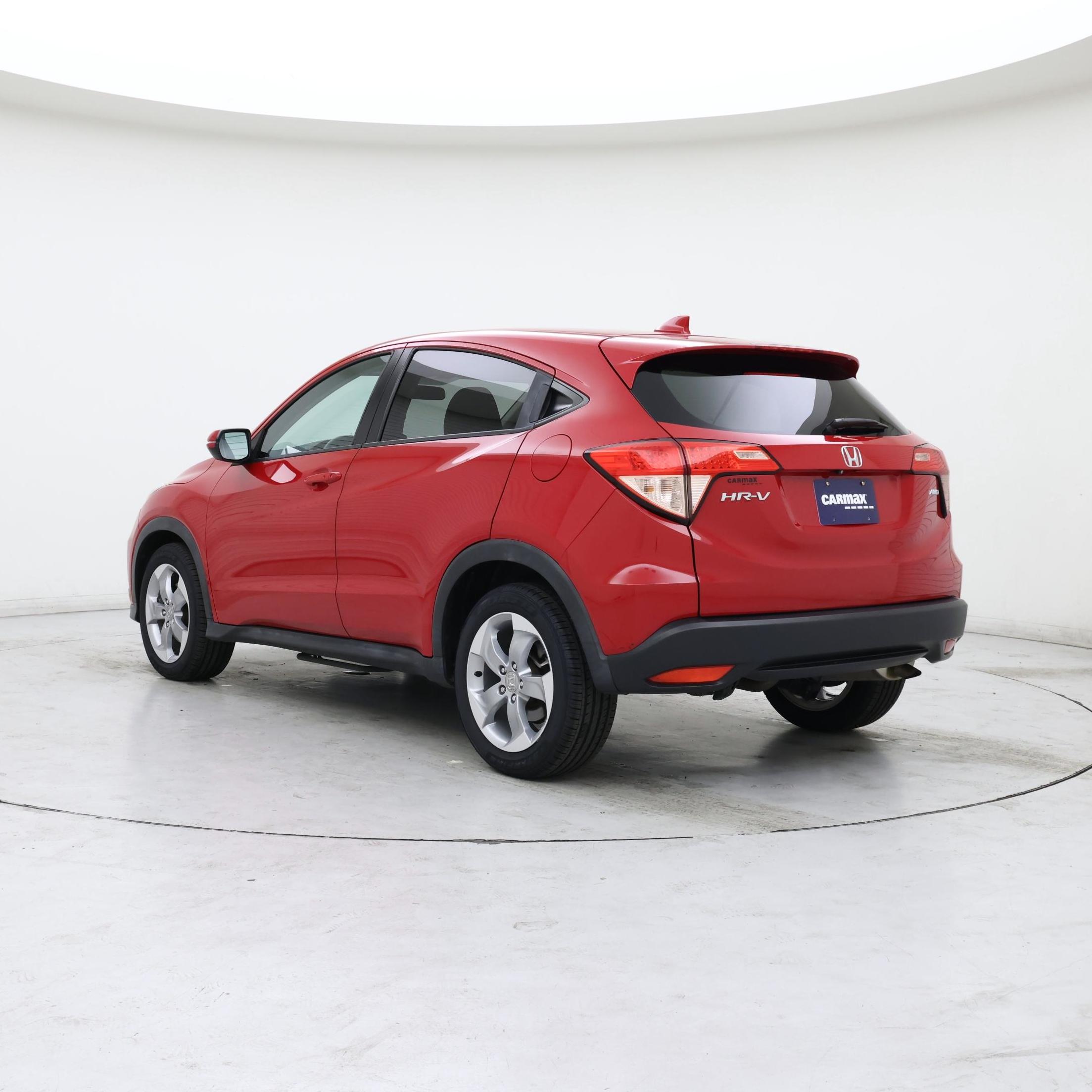 Thumbnail: 2016 Honda HR-V - 2