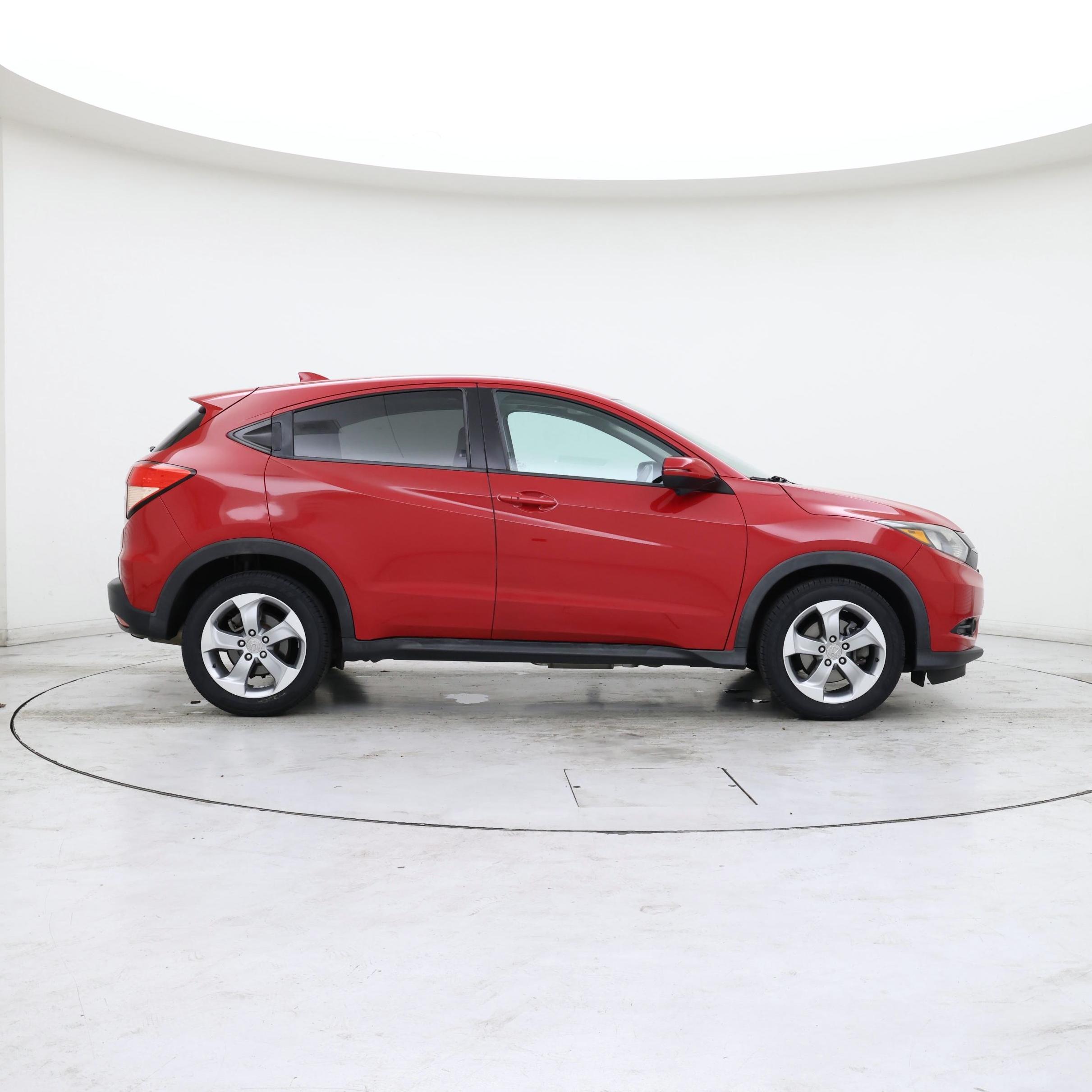 Thumbnail: 2016 Honda HR-V - 7