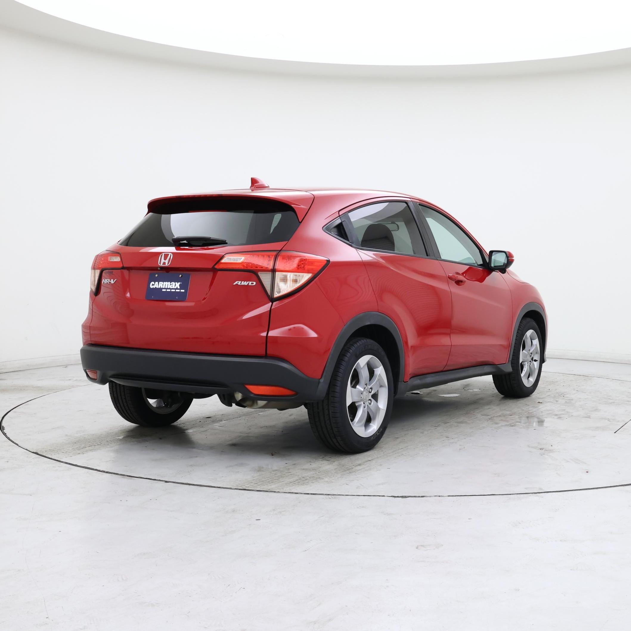 Thumbnail: 2016 Honda HR-V - 8