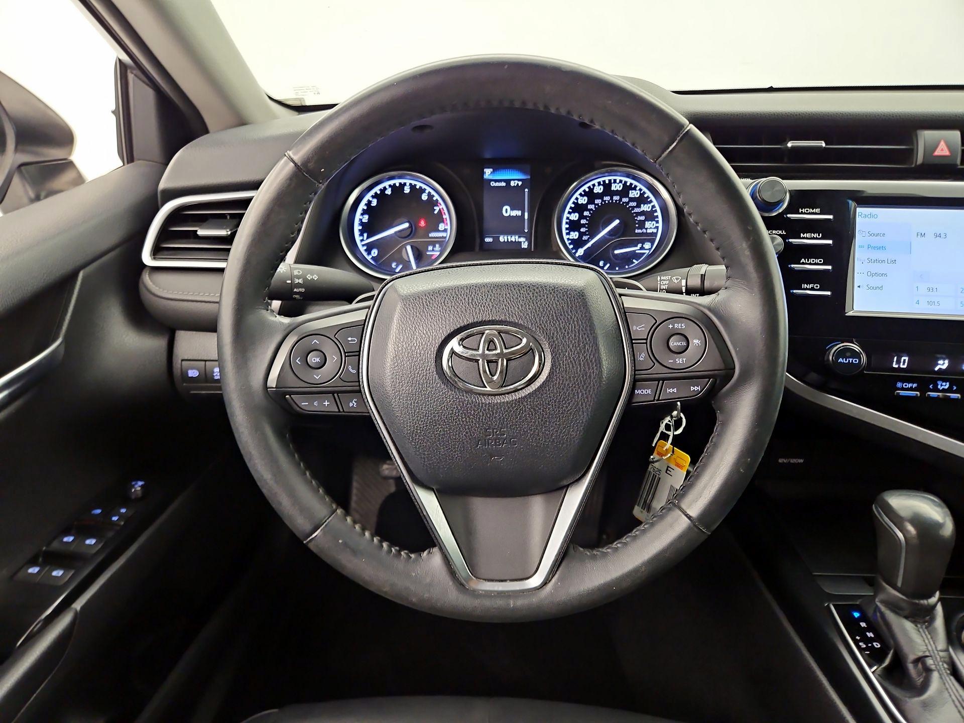Thumbnail: 2018 Toyota Camry - 10