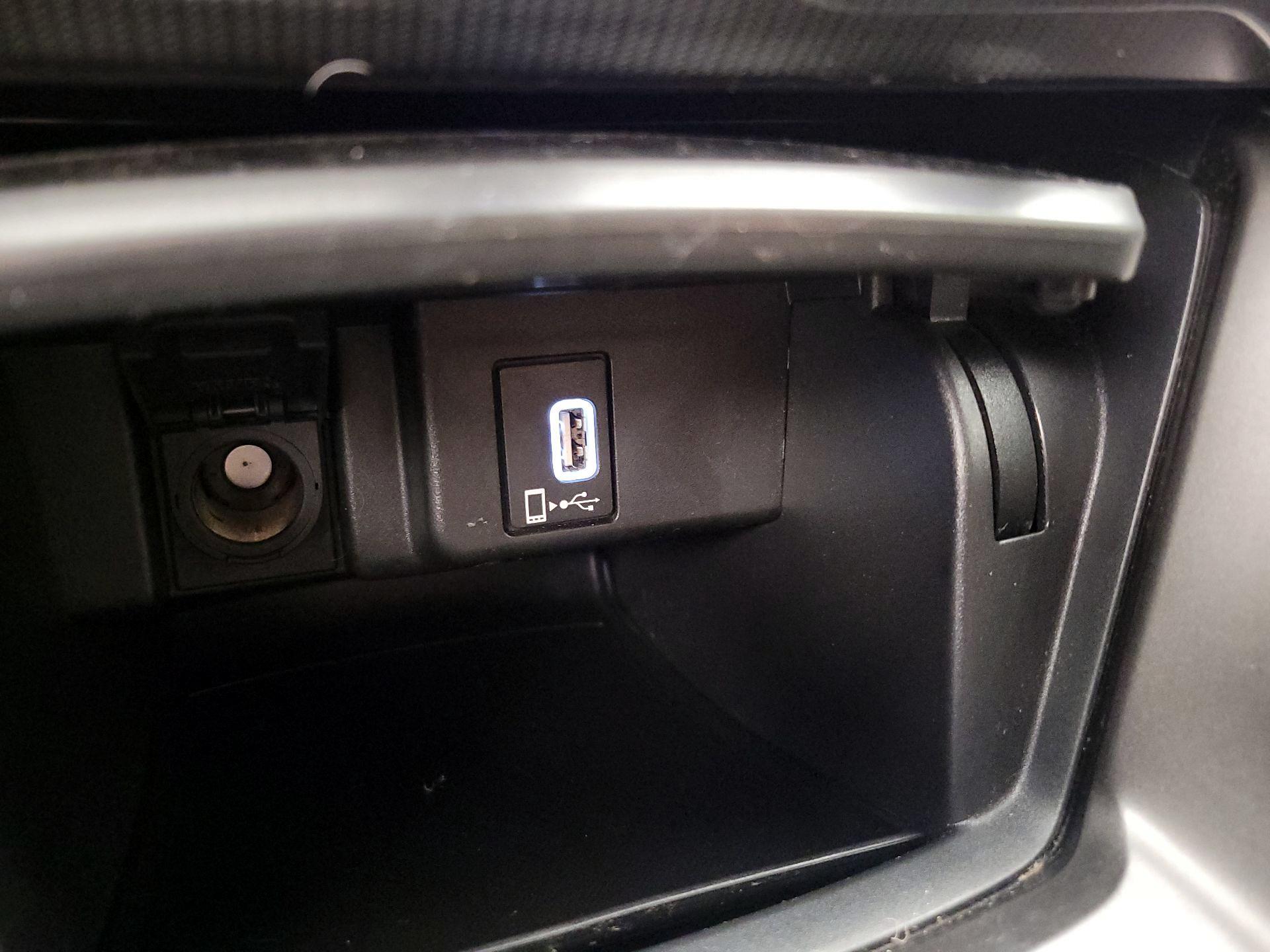 Thumbnail: 2019 Honda Accord - 18