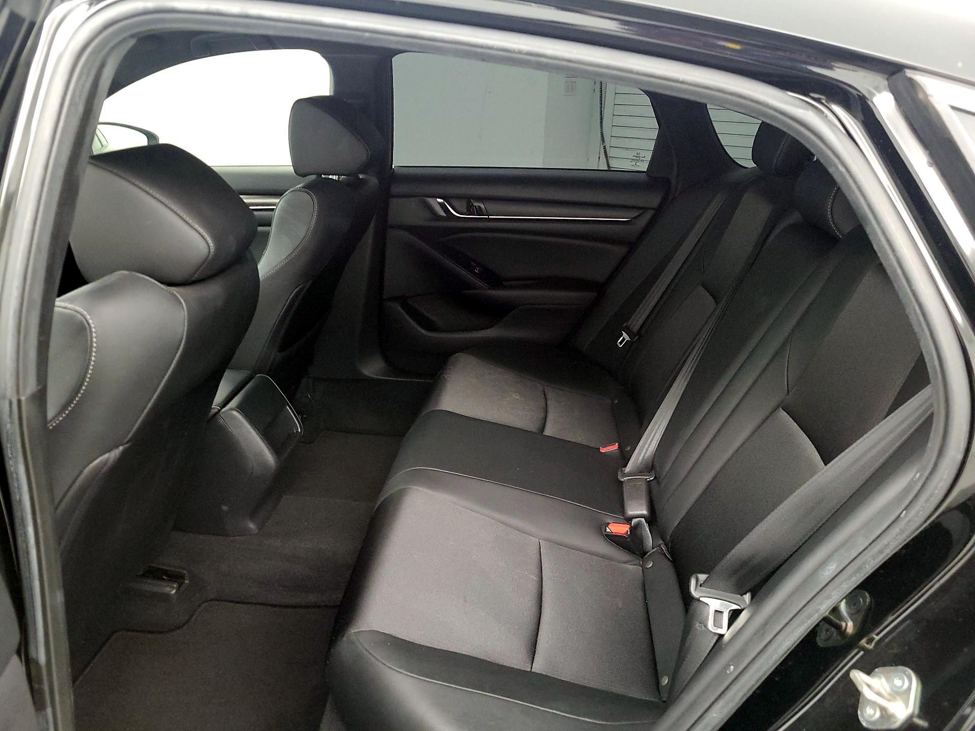 Thumbnail: 2019 Honda Accord - 19