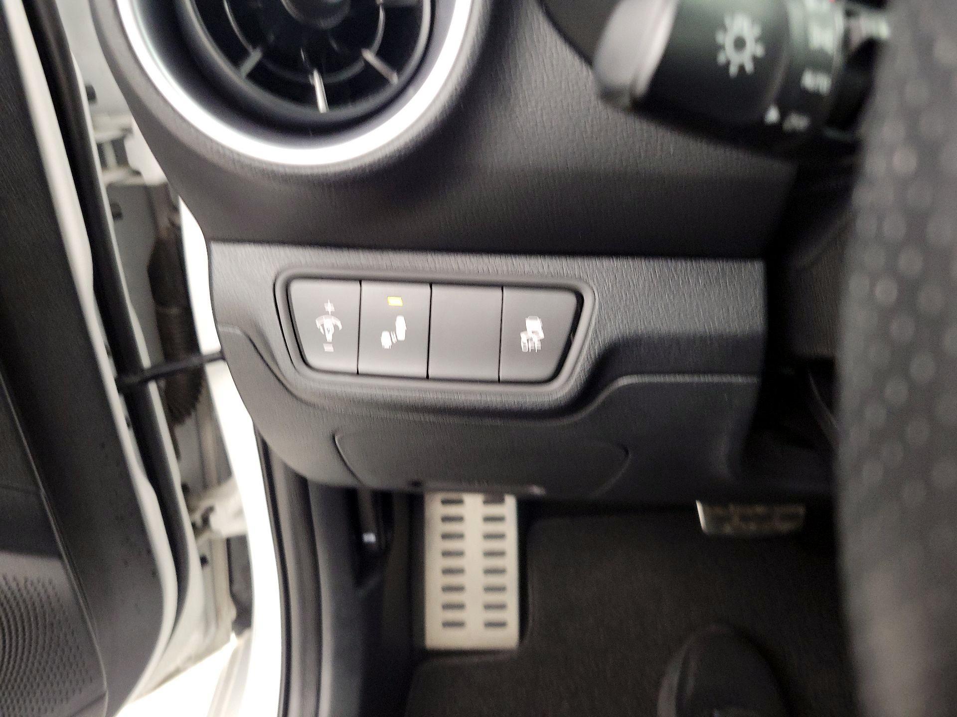 Thumbnail: 2024 Kia Forte - 13
