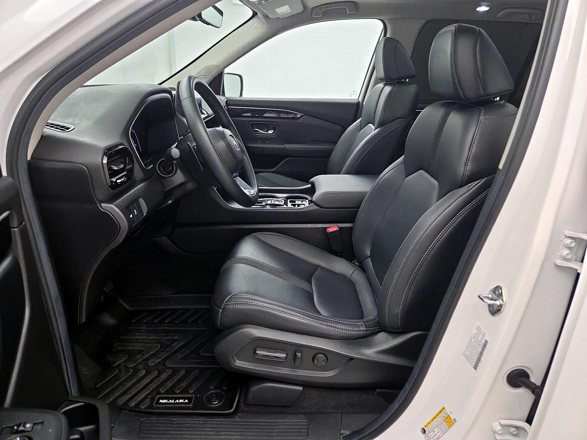 Thumbnail: 2025 Honda Pilot - 11
