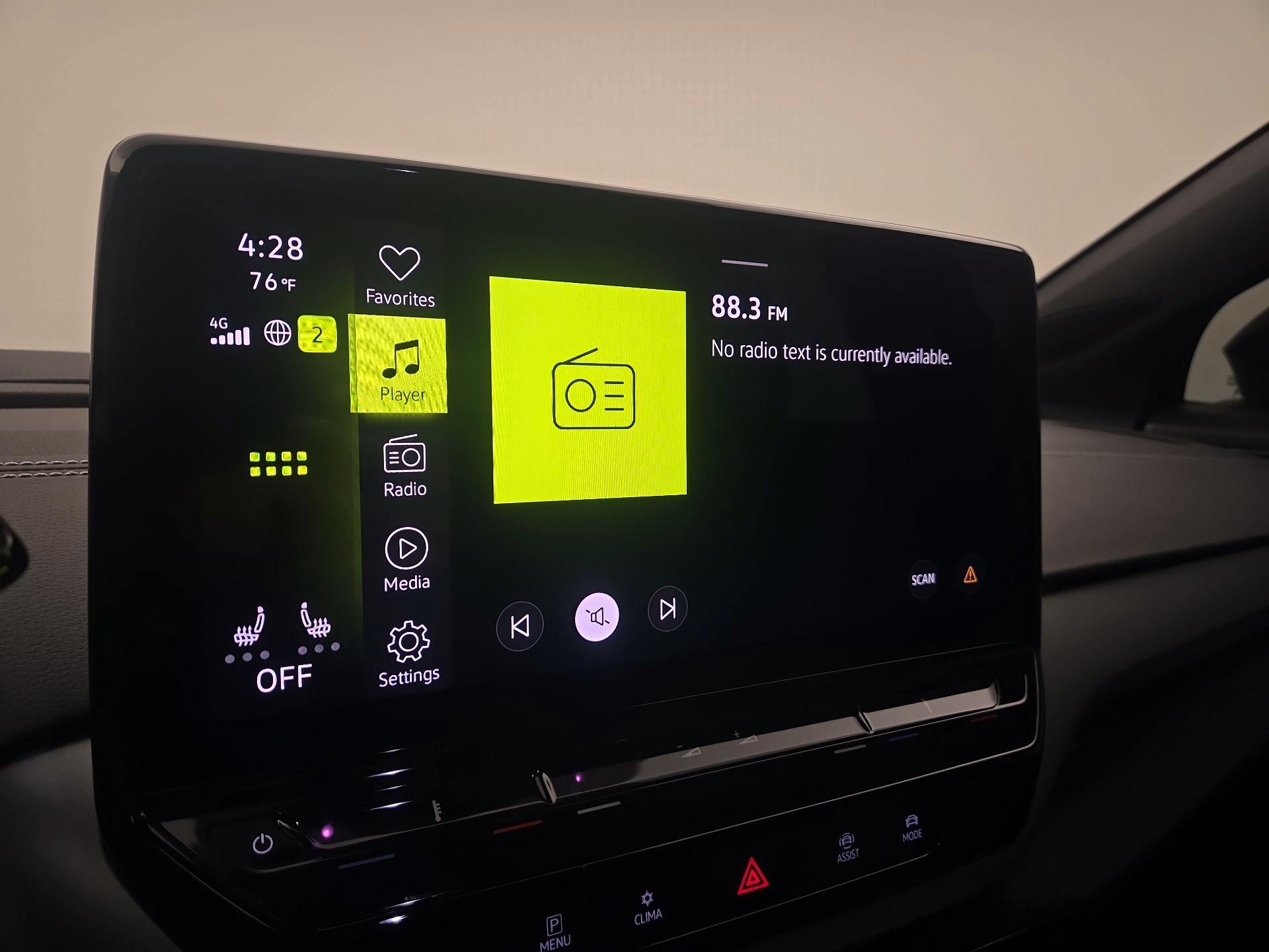 Thumbnail: 2023 Volkswagen ID.4 - 16