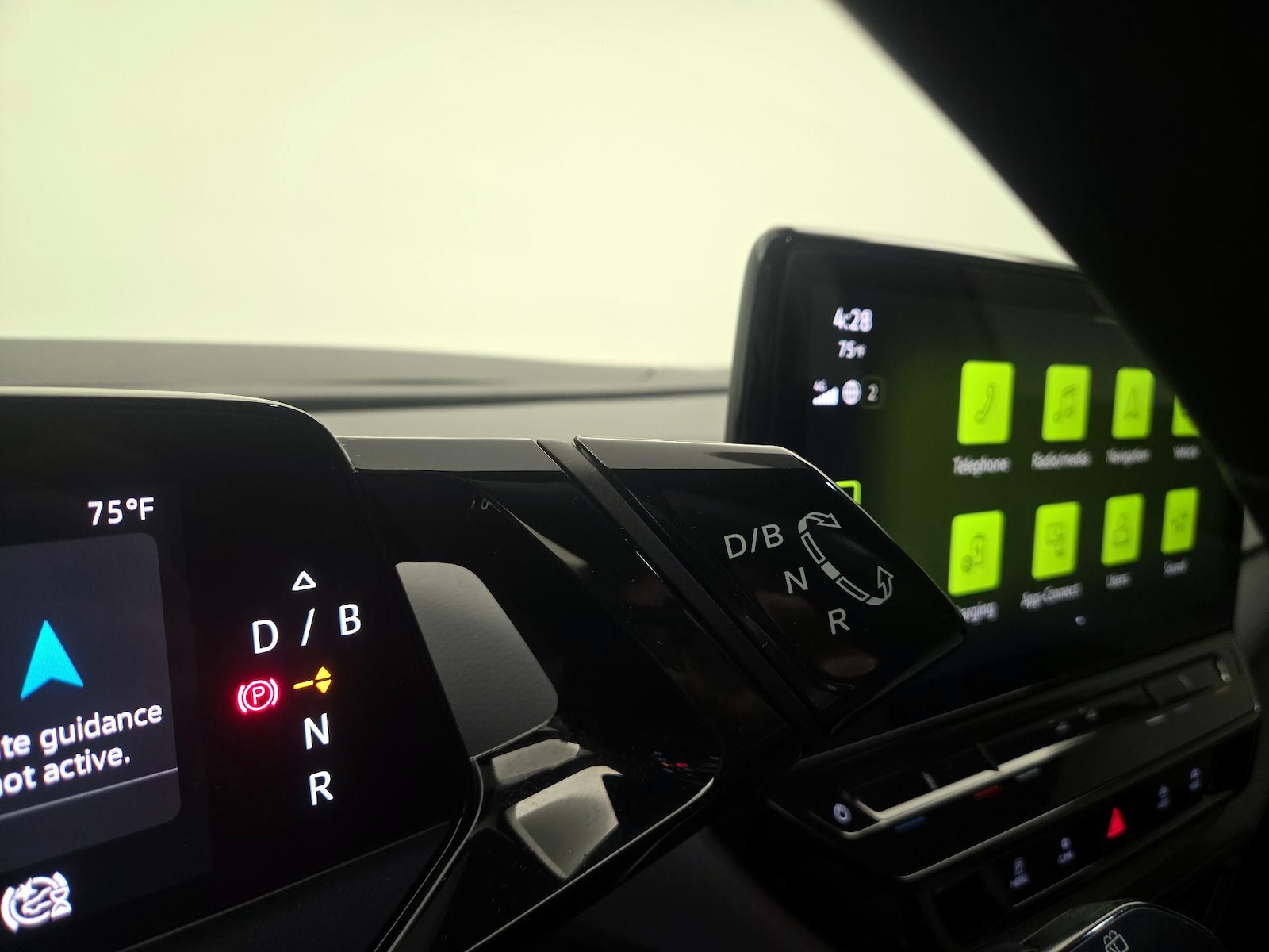 2023 Volkswagen ID.4 PRO - Photo 19