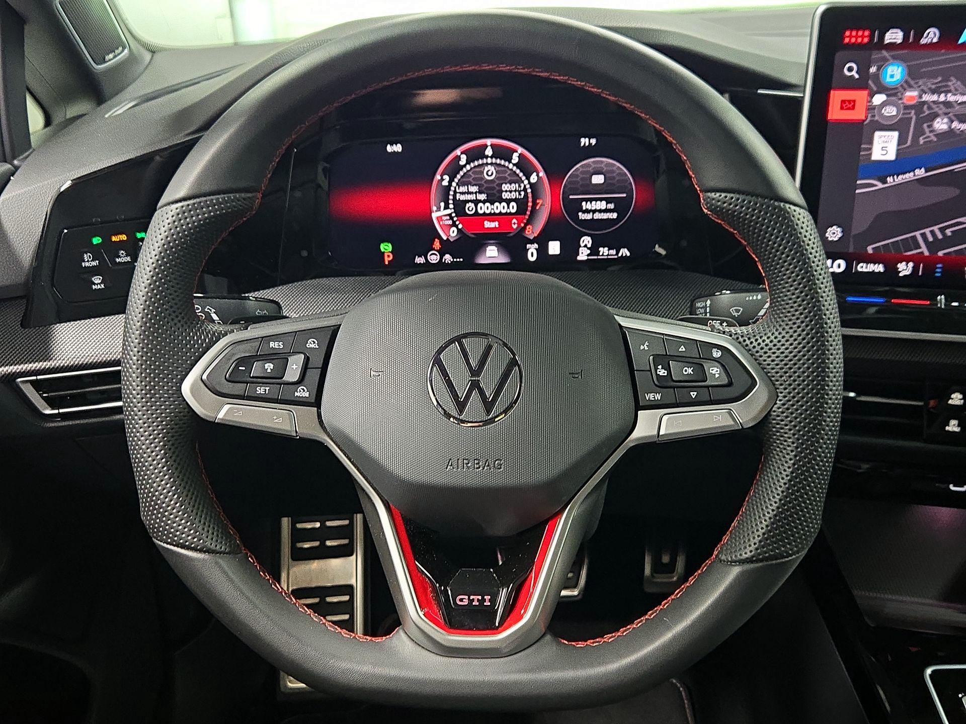 Thumbnail: 2025 Volkswagen Golf - 10
