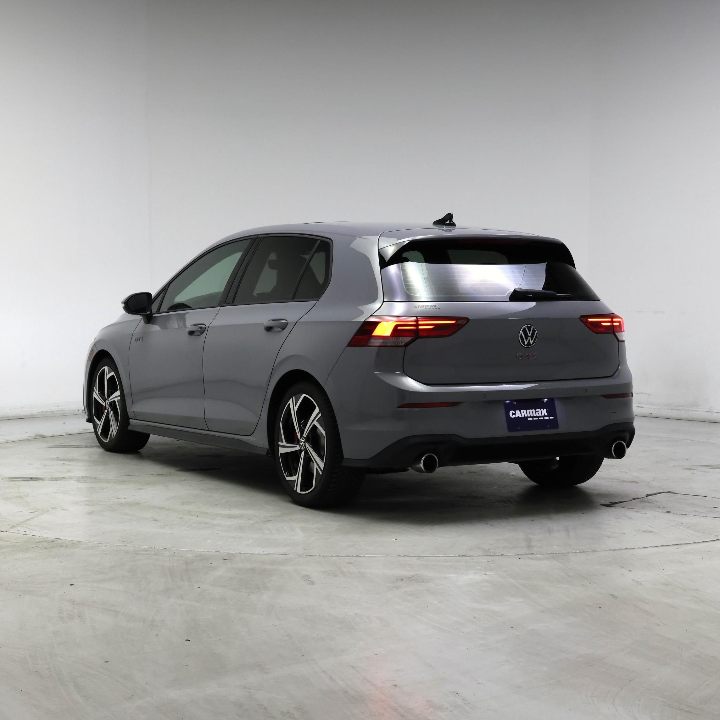 Thumbnail: 2025 Volkswagen Golf - 2