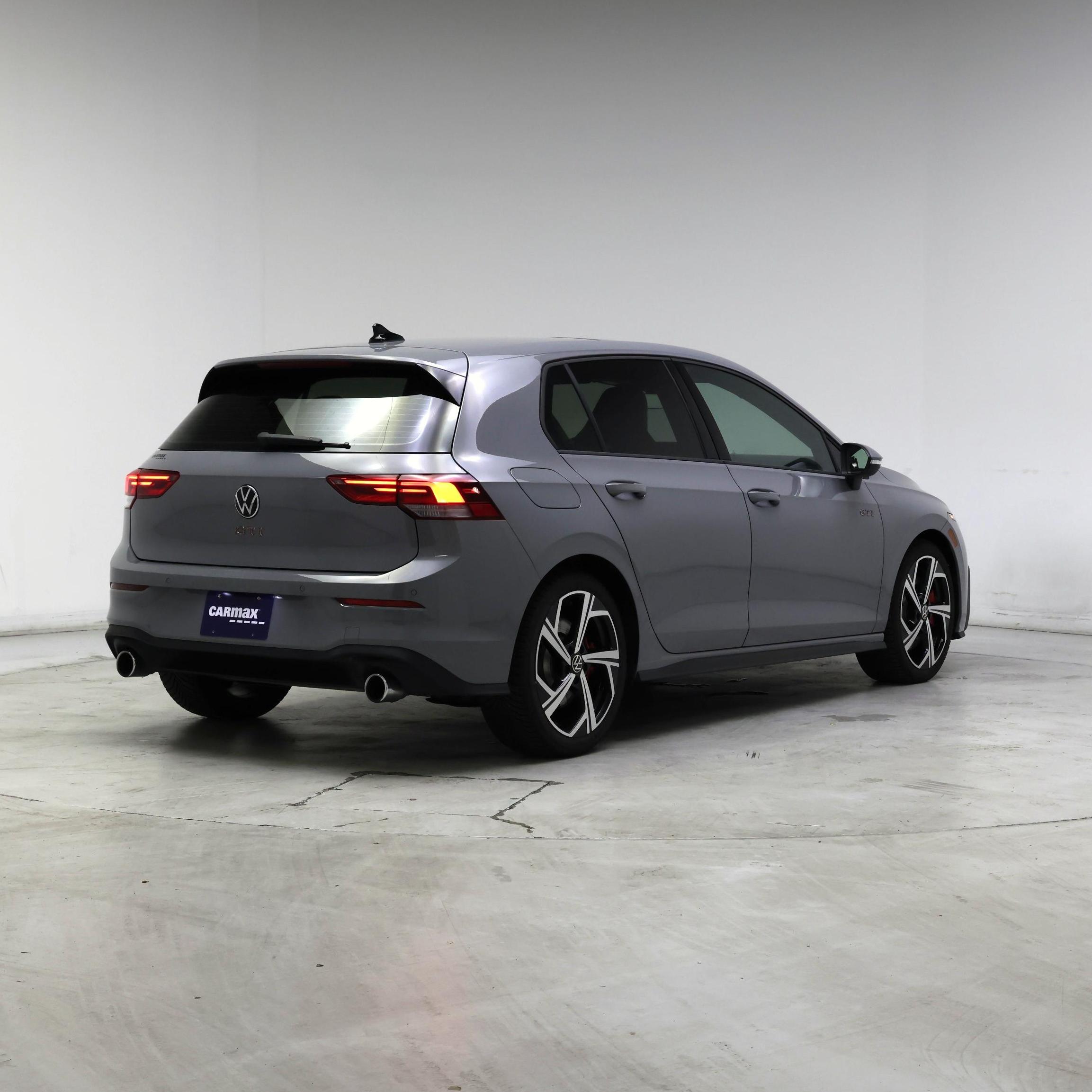 Thumbnail: 2025 Volkswagen Golf - 8