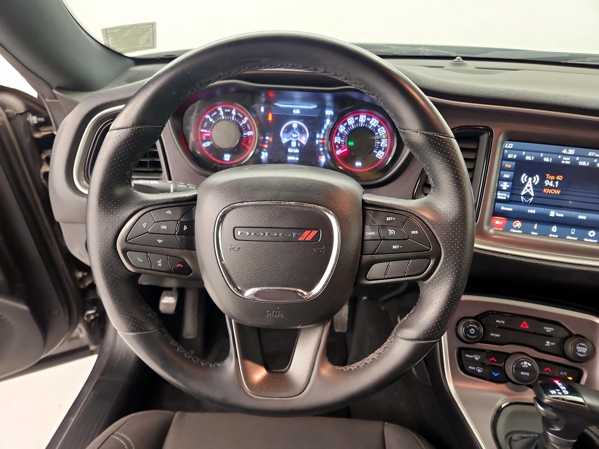 Thumbnail: 2022 Dodge Challenger - 10