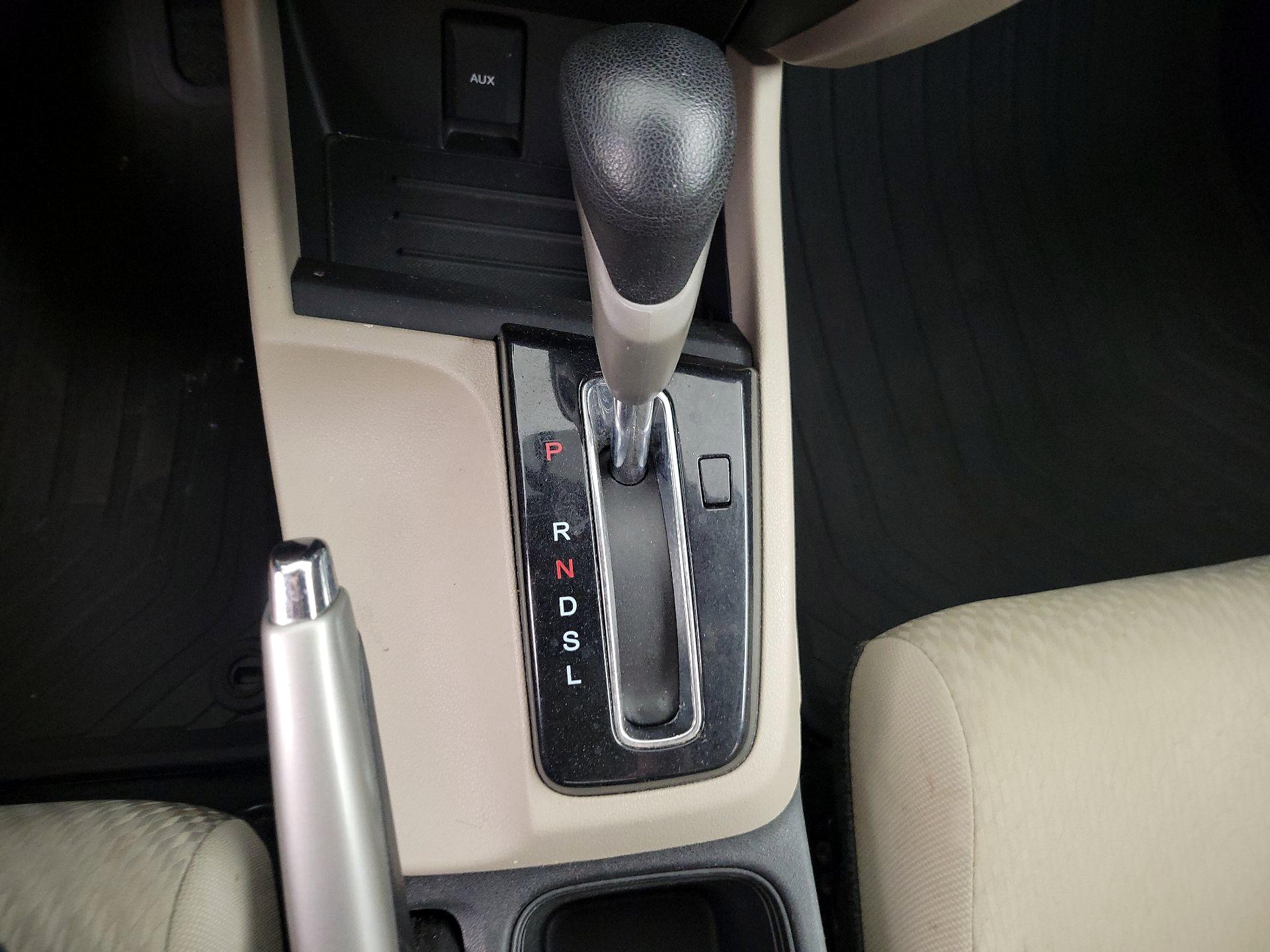 Thumbnail: 2015 Honda Civic - 17